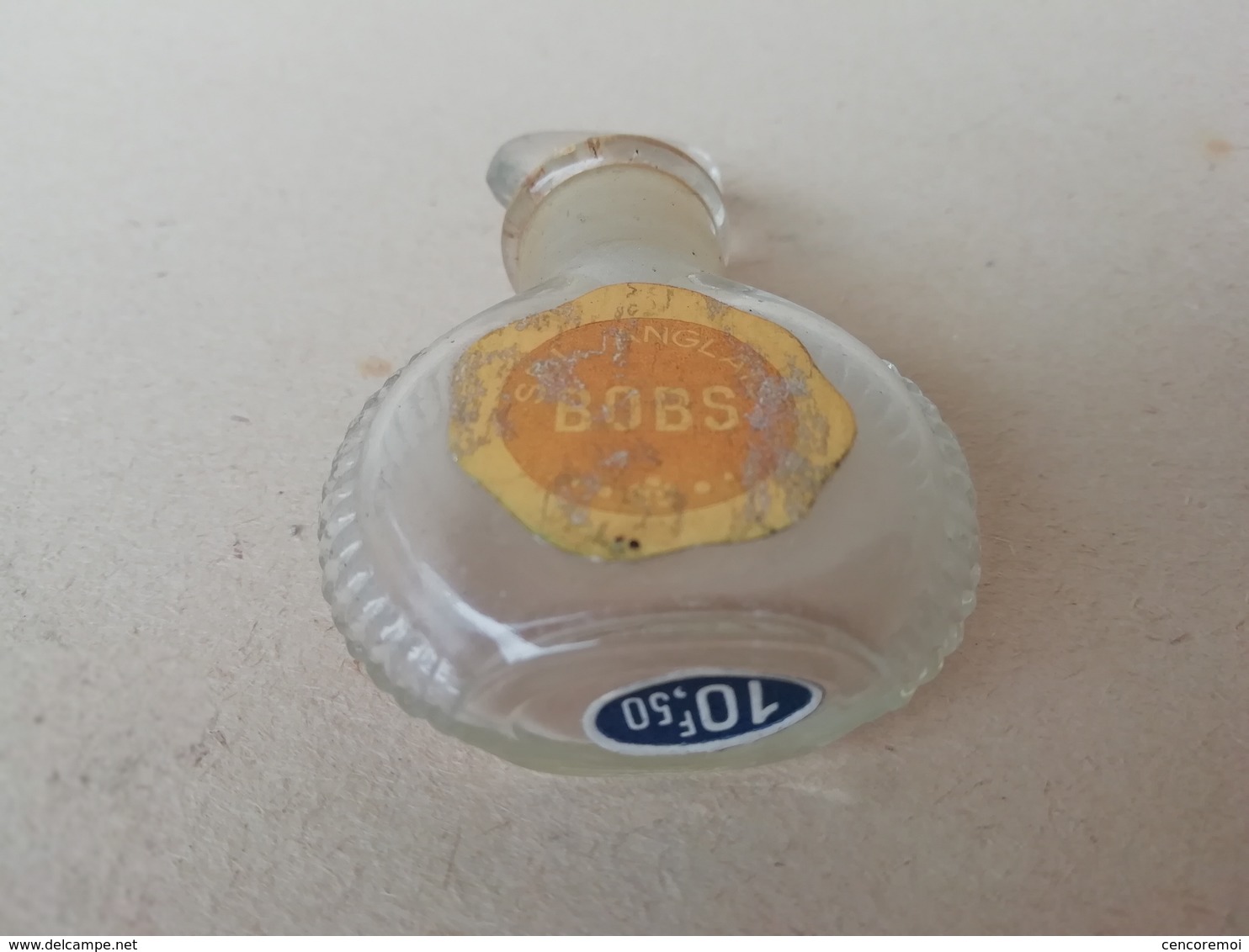 petit flacon à parfum ancien BOBS en verre soufflé