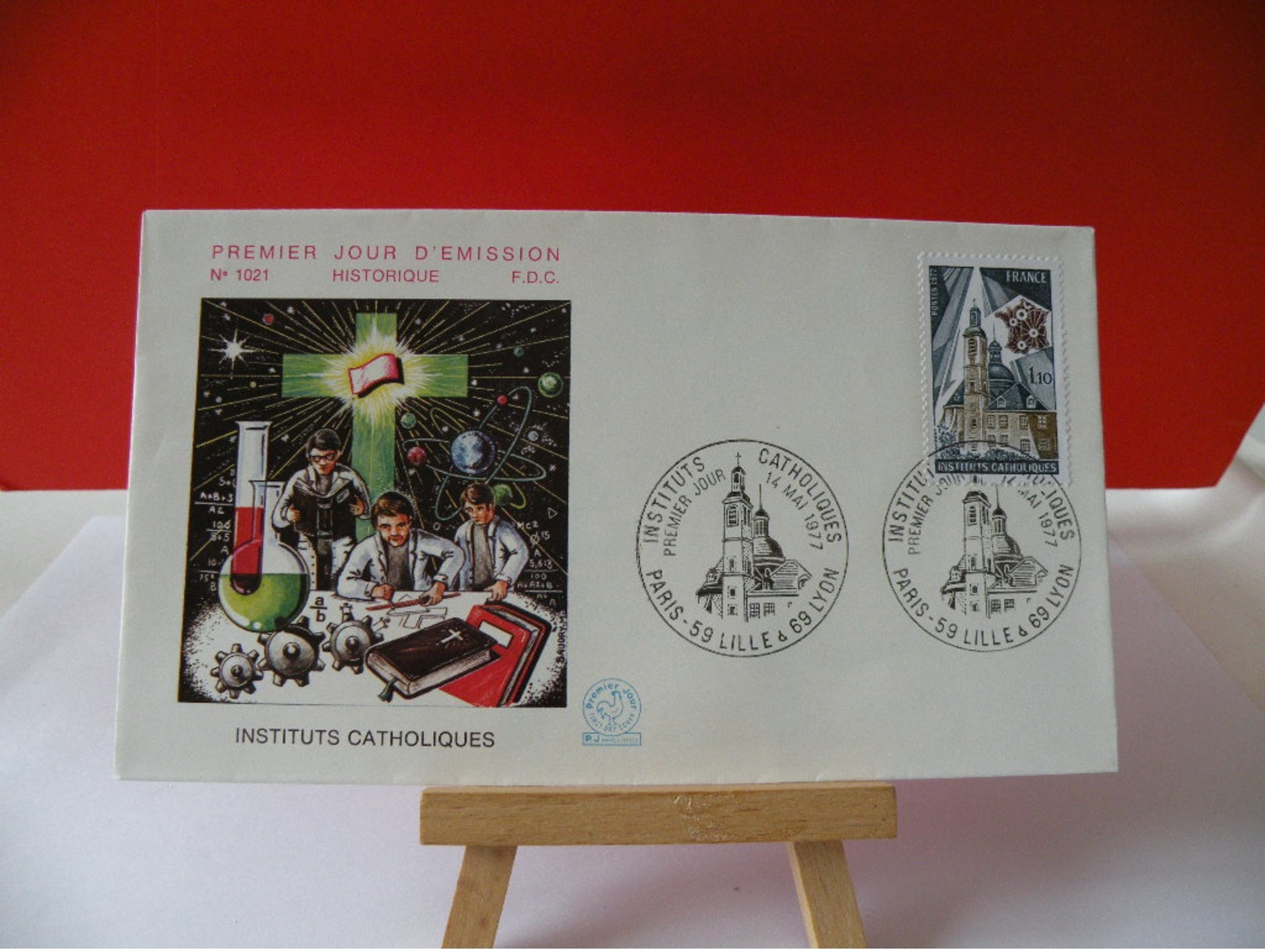 Lot de 32 FDC 1 jour 1977 Historique -