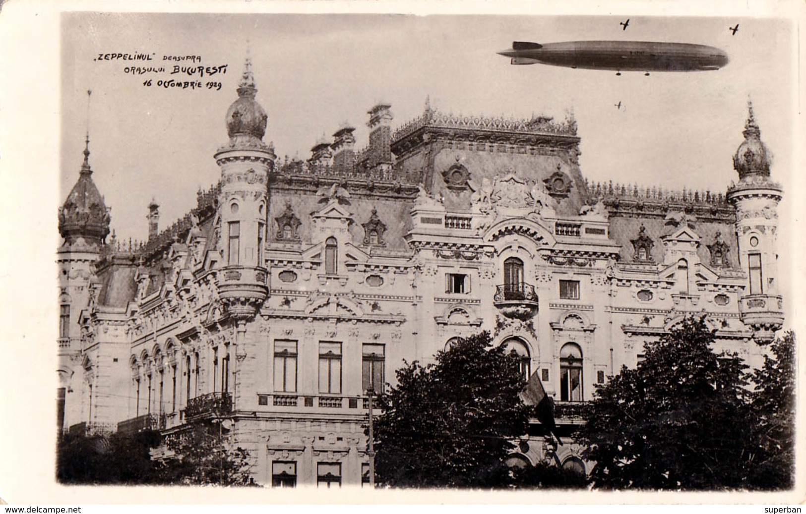 ROMANIA : ZEPPELIN LZ 127 En VOL / In FLIGHT - BUCAREST - 16 OCT. 1929 - CARTE VRAIE PHOTO / REAL PHOTO POSTCARD (aa986) - Roumanie