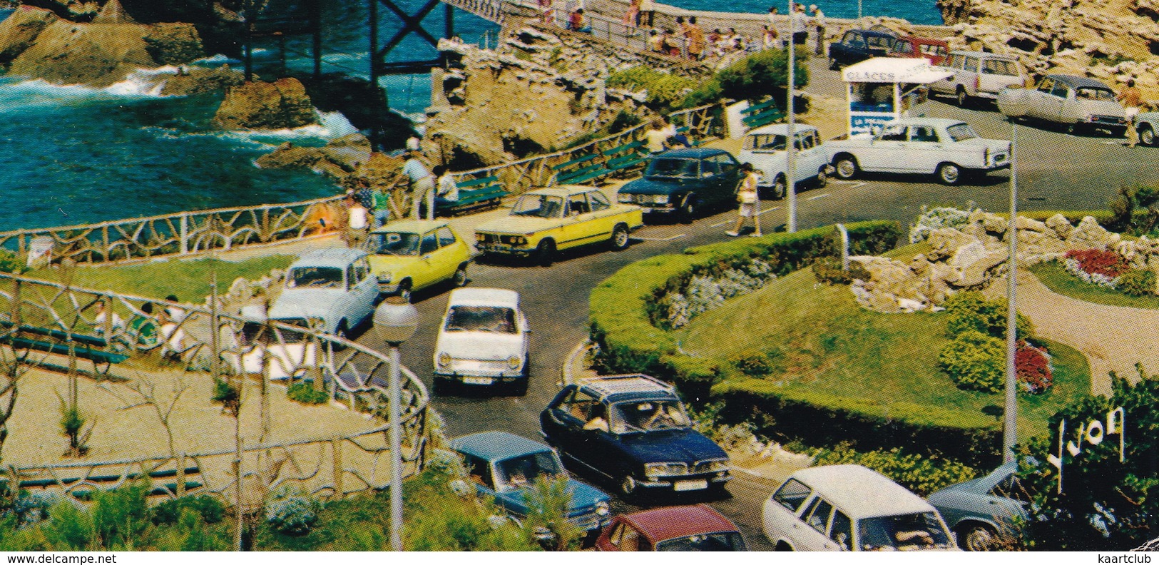 Biarritz: SIMCA 1000, 1100, RENAULT 4, 5, 16, BMW 02, SAAB 99 L CM 4, PEUGEOT 404, CITROËN DS  - Rocher De La Vierge - Toerisme