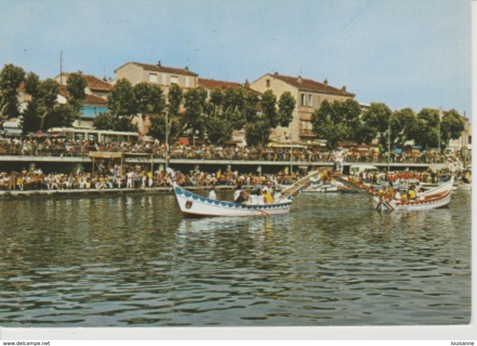 19 / 4 / 142  -  MARSEILLE  ( 13 ) - VUE  PANORAMIQUE  DU. PORT  - L'ESTAQUE - PLAGE  - C P M - L'Estaque