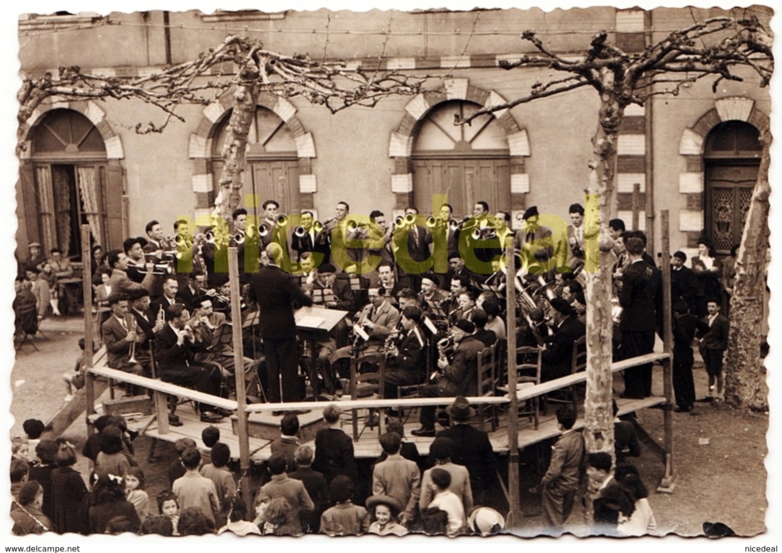 Ancienne Photo N&b Tirage Gevaert Ridax 14x9 Musique Concert Orchestre Kiosque Harmonie Aubade Bouzigon Gers Nogaro 1930 - Photographs