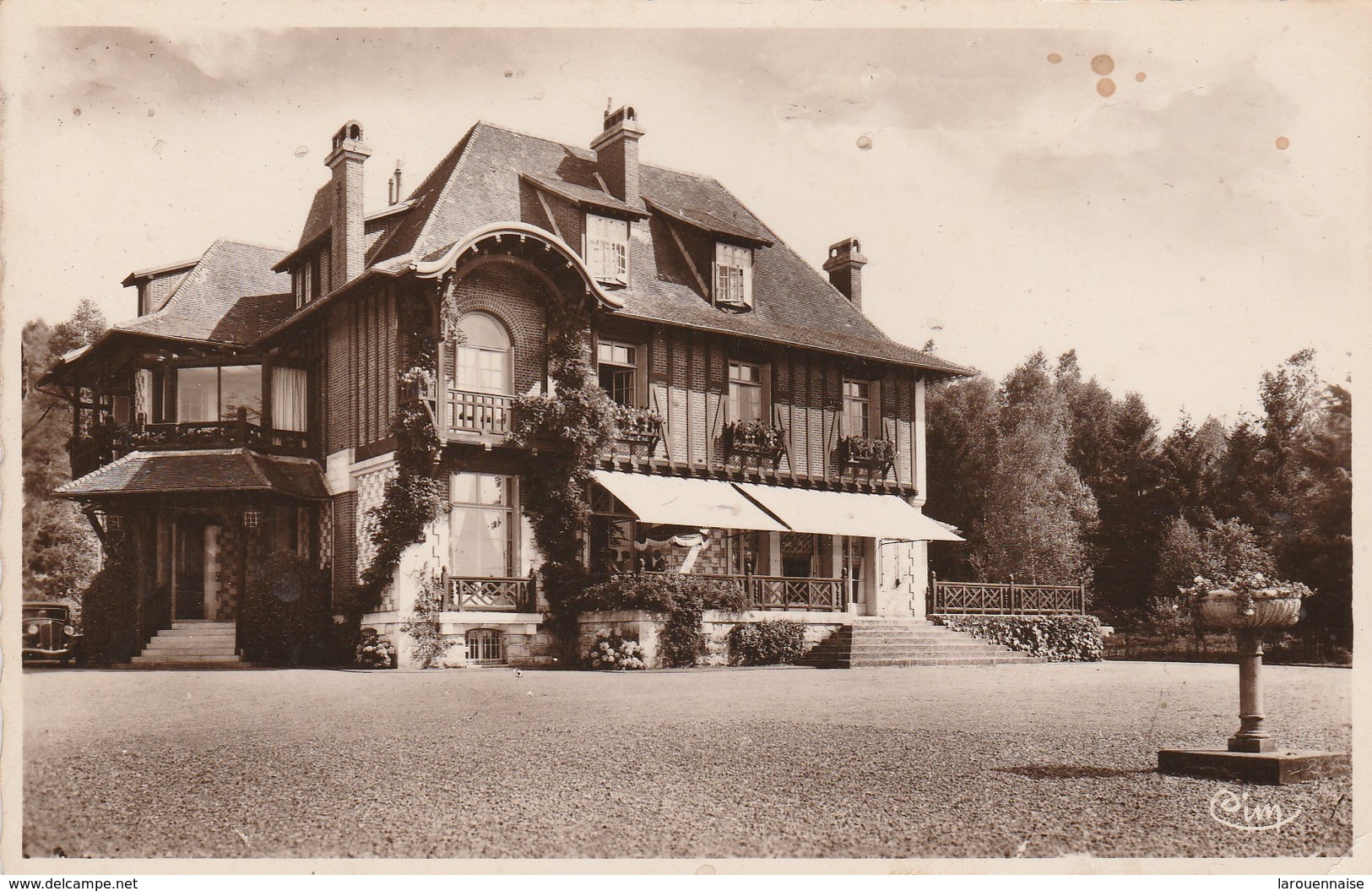 27 - PINTERVILLE - Château Du Parc - Pinterville