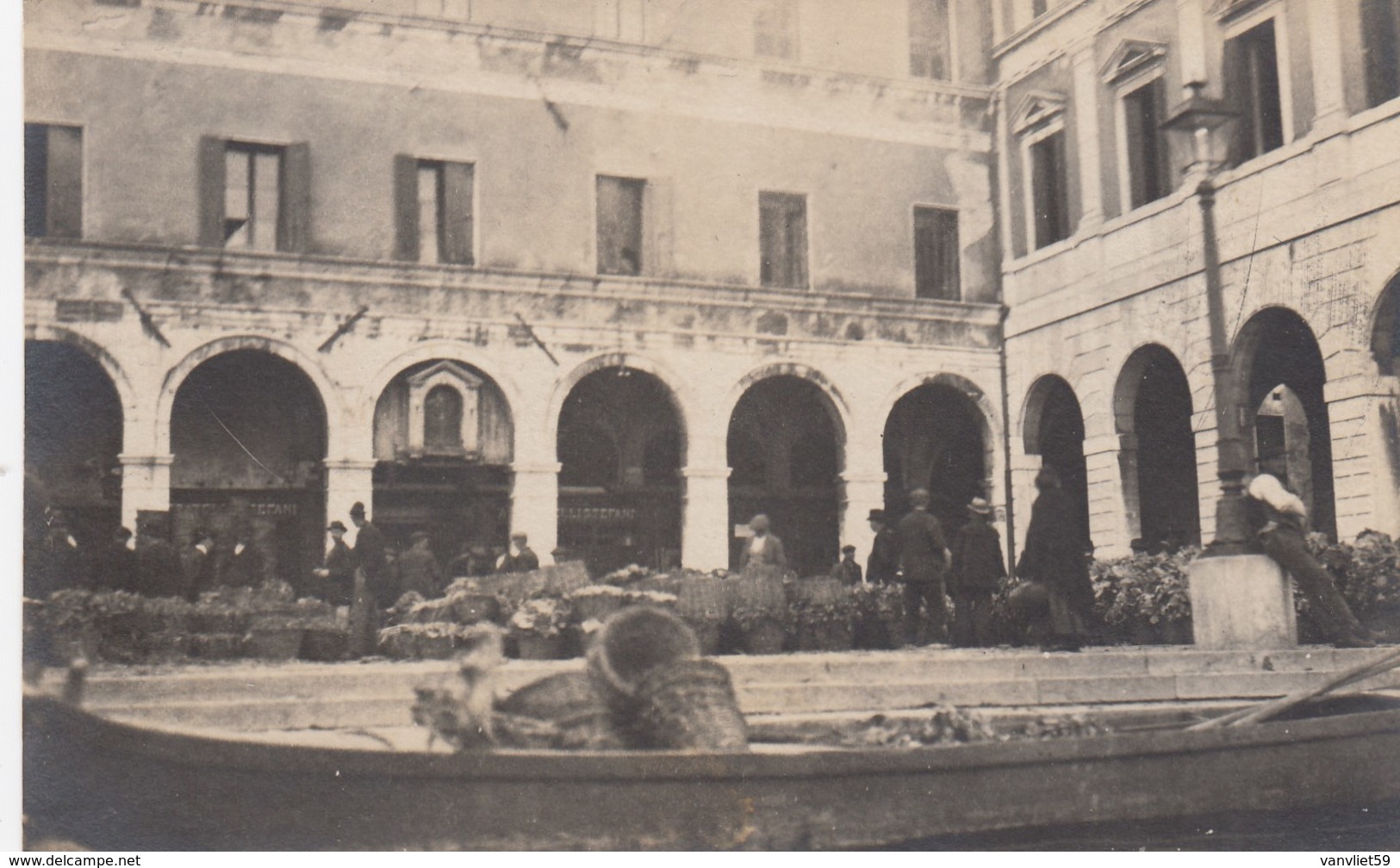 VENEZIA-MERCATO DEGLI ORTAGGI VISTO DAL CANAL GRANDE-CARTOLINA VERA FOTOGRAFIA NON VIAGGIATA DATATA 30-3-1921 - Venezia