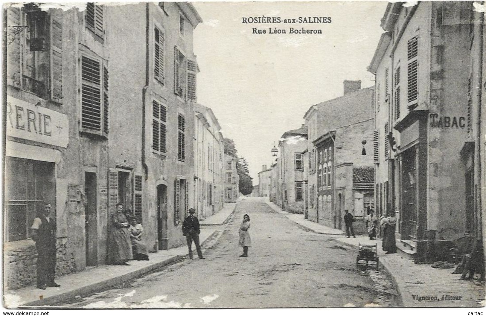 D54 - ROSIERES AUX SALINES - RUE LEON BOCHERON - Tabac-Plusieurs Personnes-Brouette - Autres & Non Classés