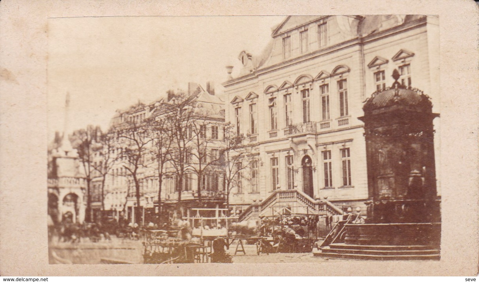 LIEGE. Hôtel De Ville.Perron. Photo CDV Années 1860-1870 Sans Nom De Photographe - Anciennes (Av. 1900)