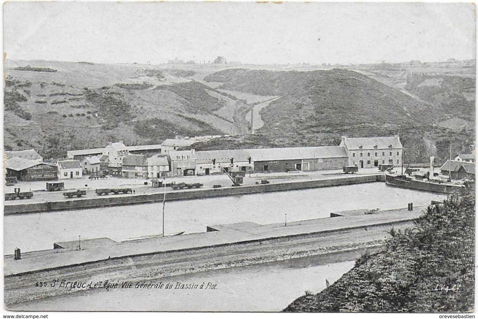 CPA - ST BRIEUC - LE LEGUE - VUE GENERALE DU BASSIN A FLOT - N°635 - Saint-Brieuc