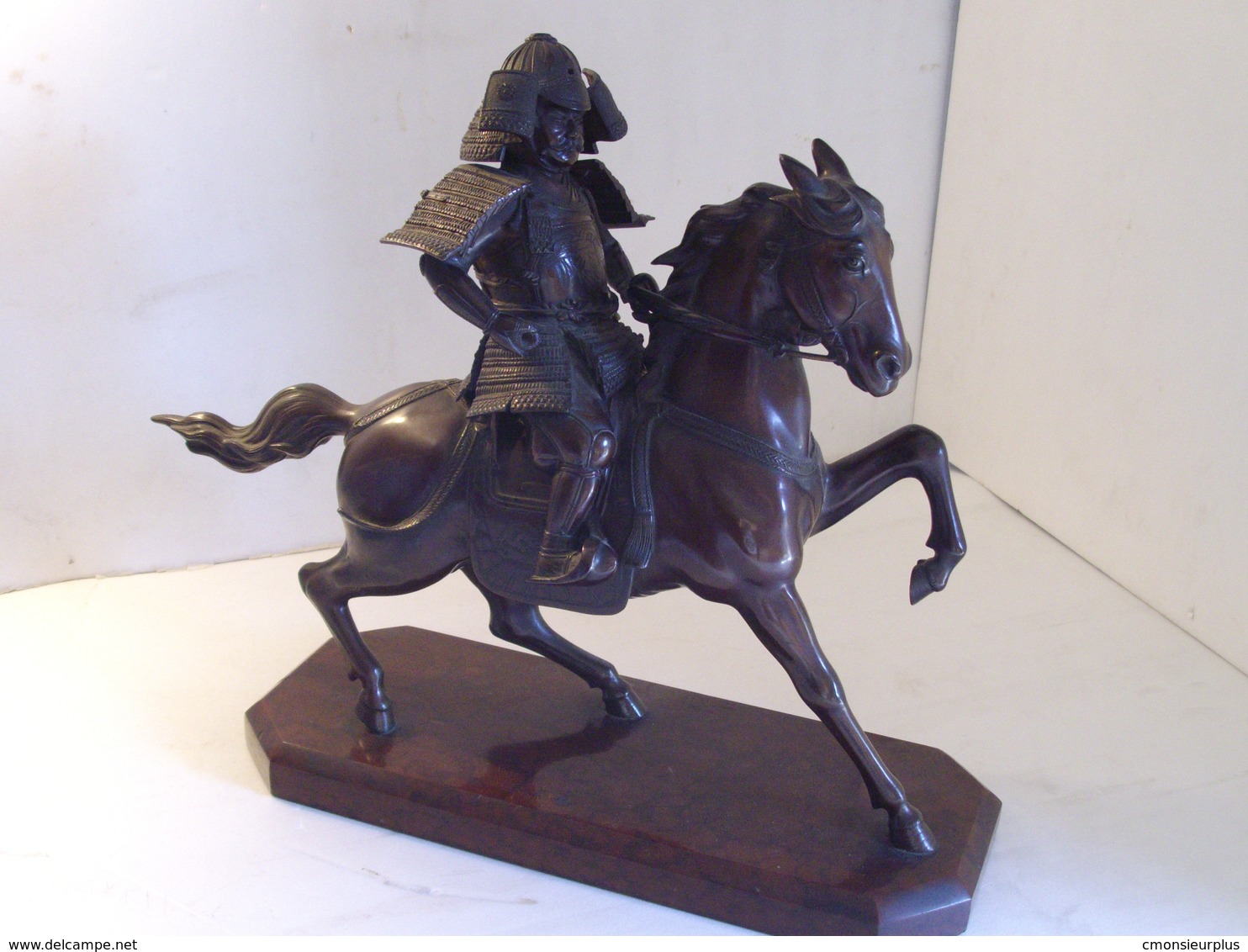 Samouraï à Cheval - Bronzes