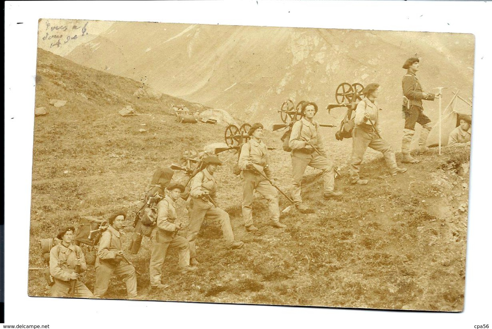 CARTE PHOTO Ancienne SUISSE - ANDERMATT - MILITAIRES MONTAGNARDS (1900) - Andermatt