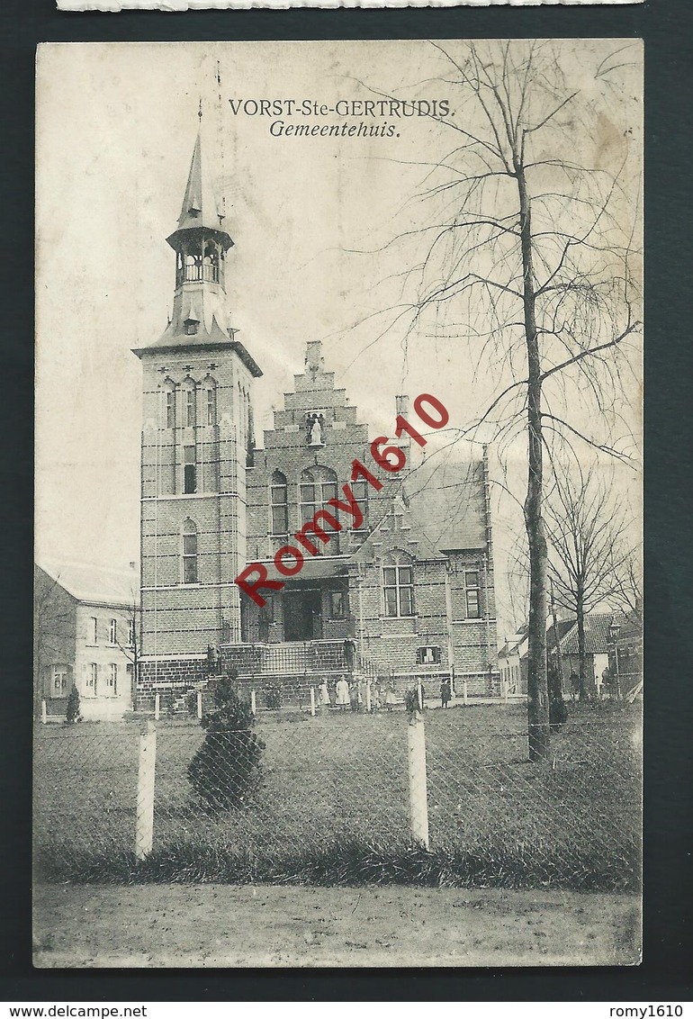 VORST-Ste--GERTRUDIS. (Laakdal)  Gemeentehuis.  1919.  2 Scans - Laakdal