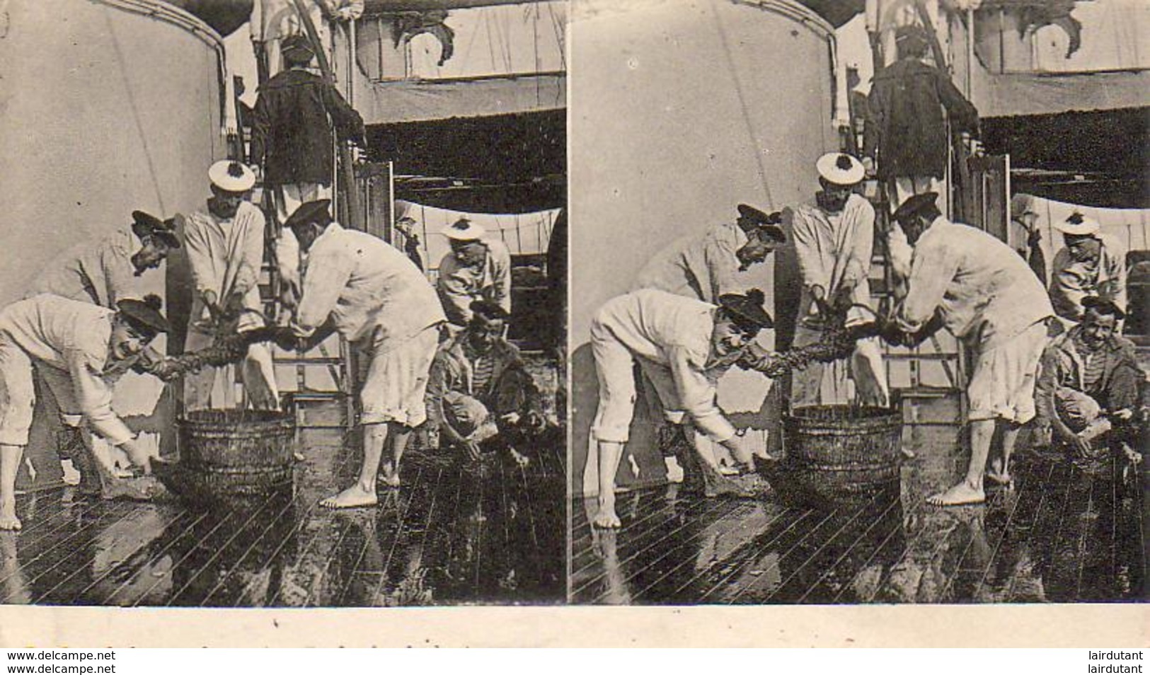 Pendant Le Lavage Du Pont-  Tordez Les Fauberts  ... - Warships