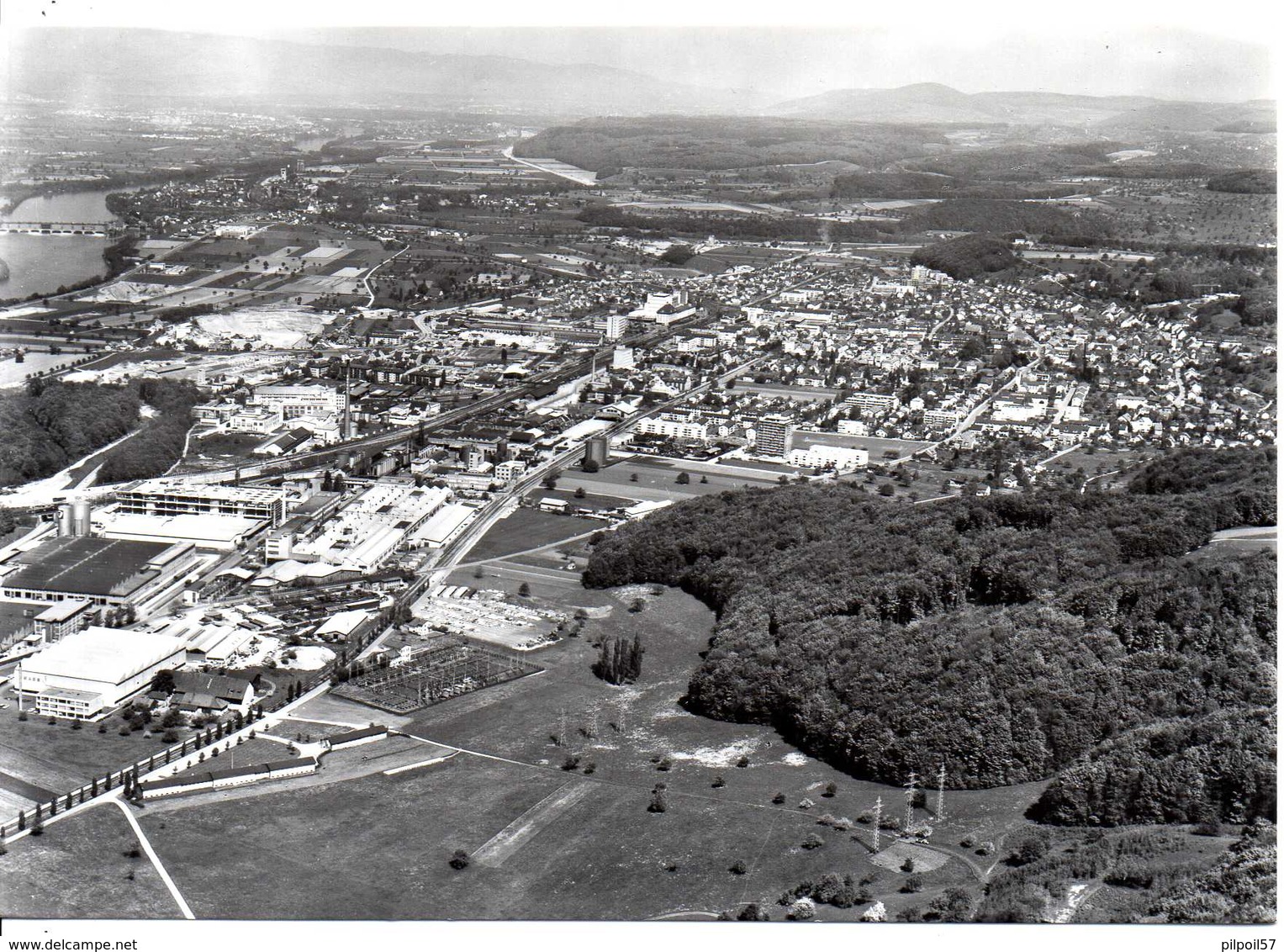 SUISSE - PRATTELN - Flugaufnahme Swissair - Format 10,5X15 - Pratteln