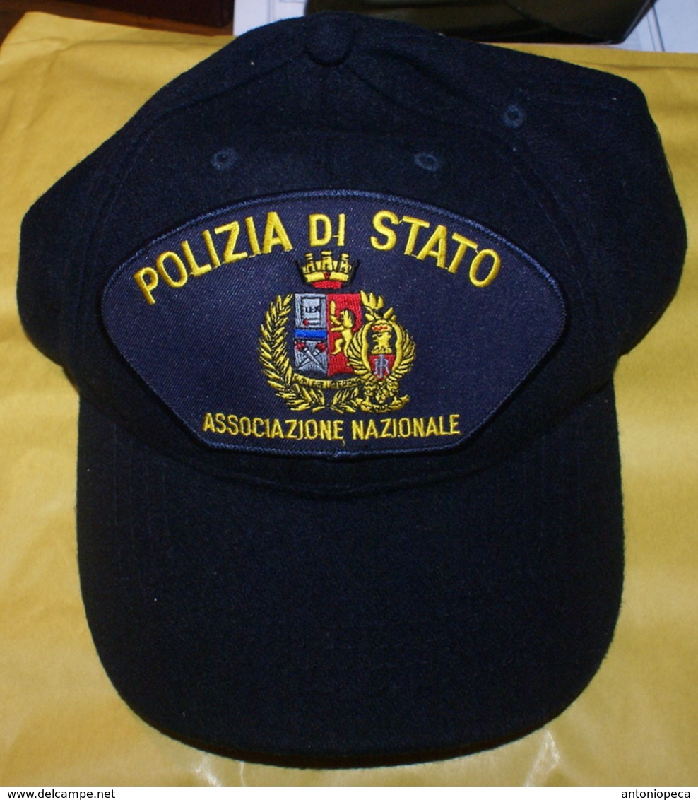ITALIA - 2 BERRETTI DA COLLEZIONE POLIZIA ITALIANA - Polizia