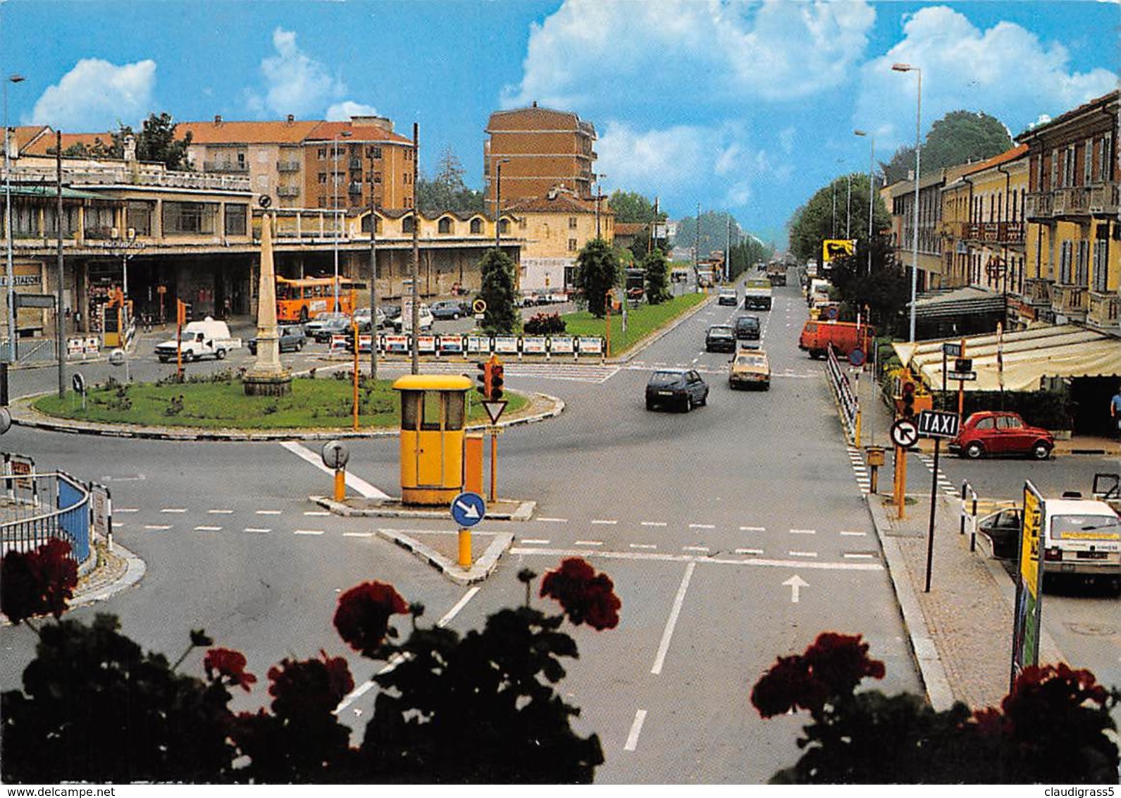 0358 "RIVOLI - PIAZZA MARTIRI LIBERTA'" STAZIONE AUTOBUS, GARITTA VV. UU., DISTRIBUTORE AGIP. TAXI CART. ORIG. NON SPED. - Rivoli