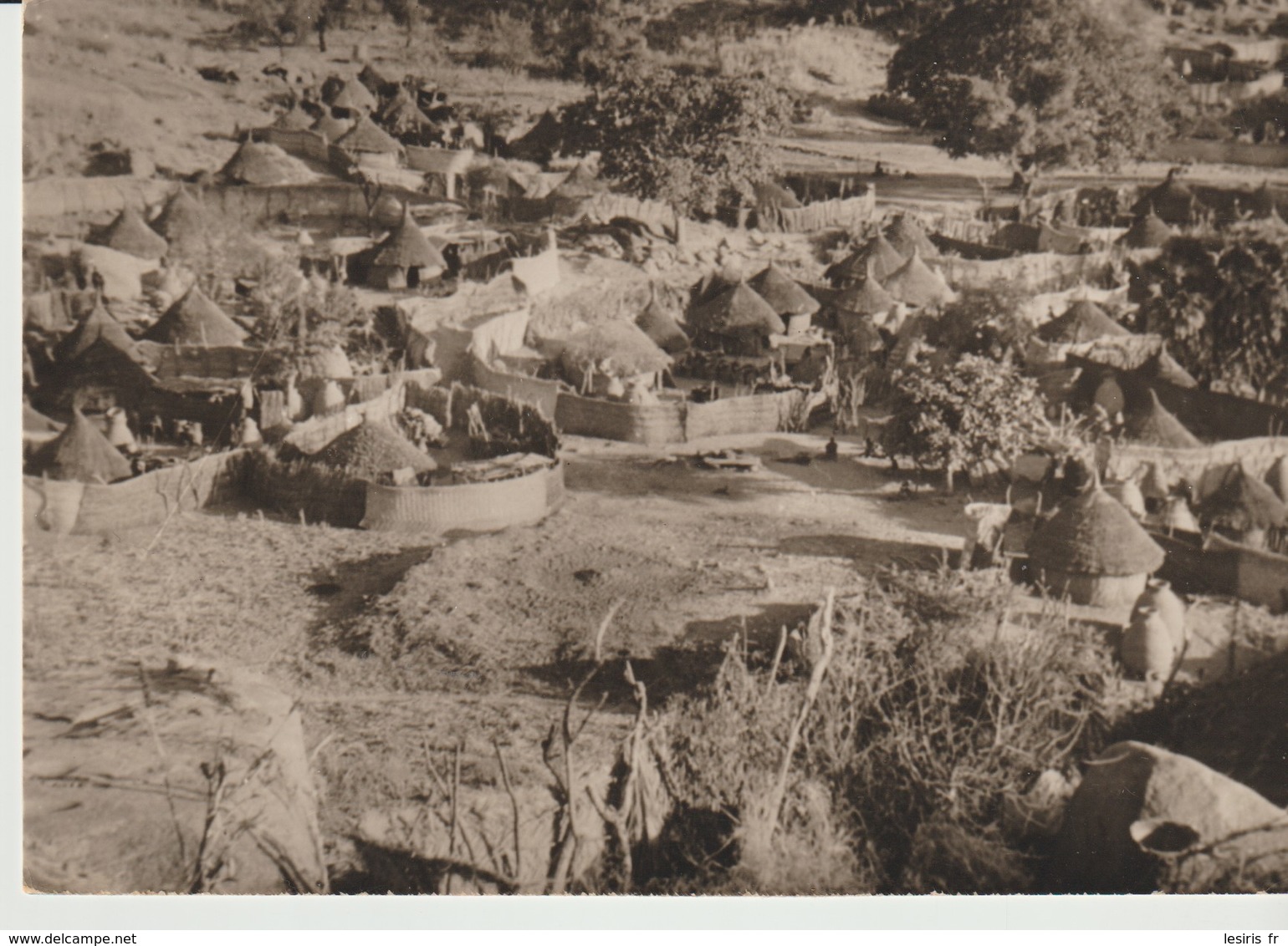 CP -  TCHAD DU CENTRE - LE VILLAGE DE TIALO IDEBA PRES DU MONT GUERA - A. M. E. - Tchad