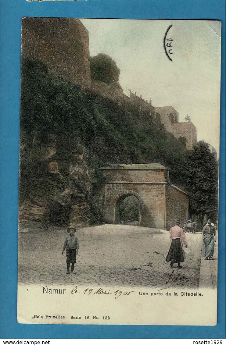 NAMUR UNE PORTE DE LA CITADELLE - Namur