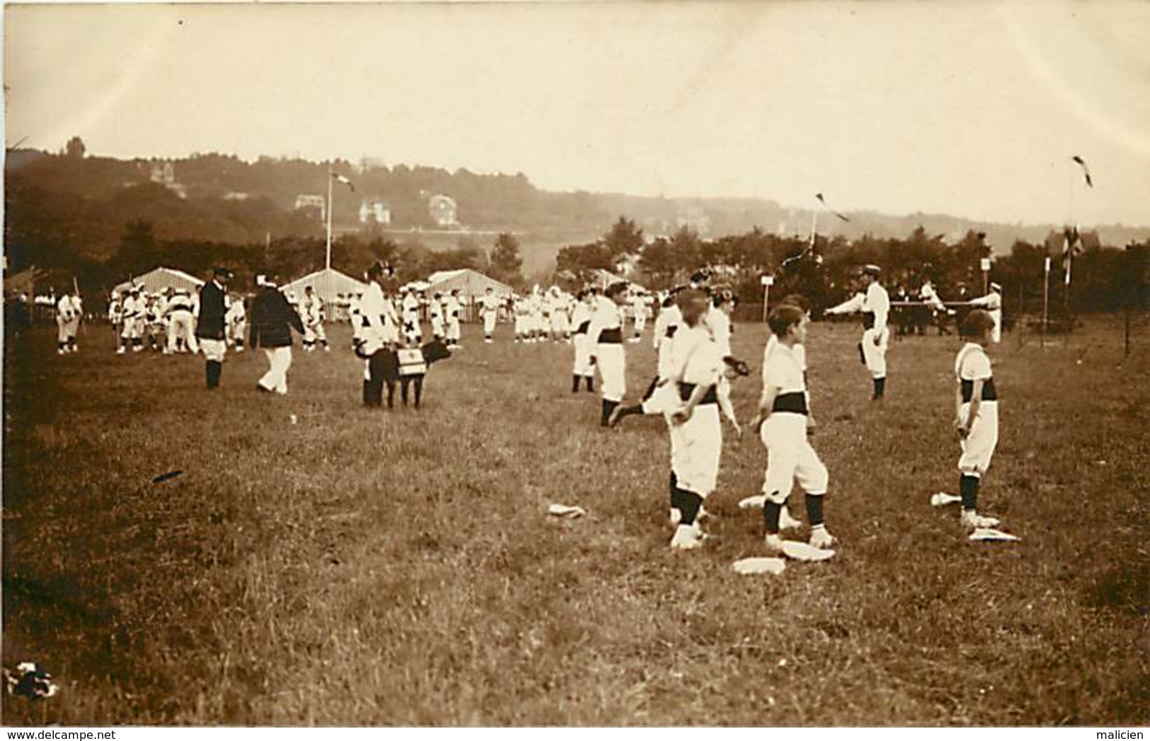 -ref X980-val D Oise -carte Photo -isle Adam -sports -gymnastique -concours 5juillet1914-coquelicots De Vailly Sur Aisne - L'Isle Adam