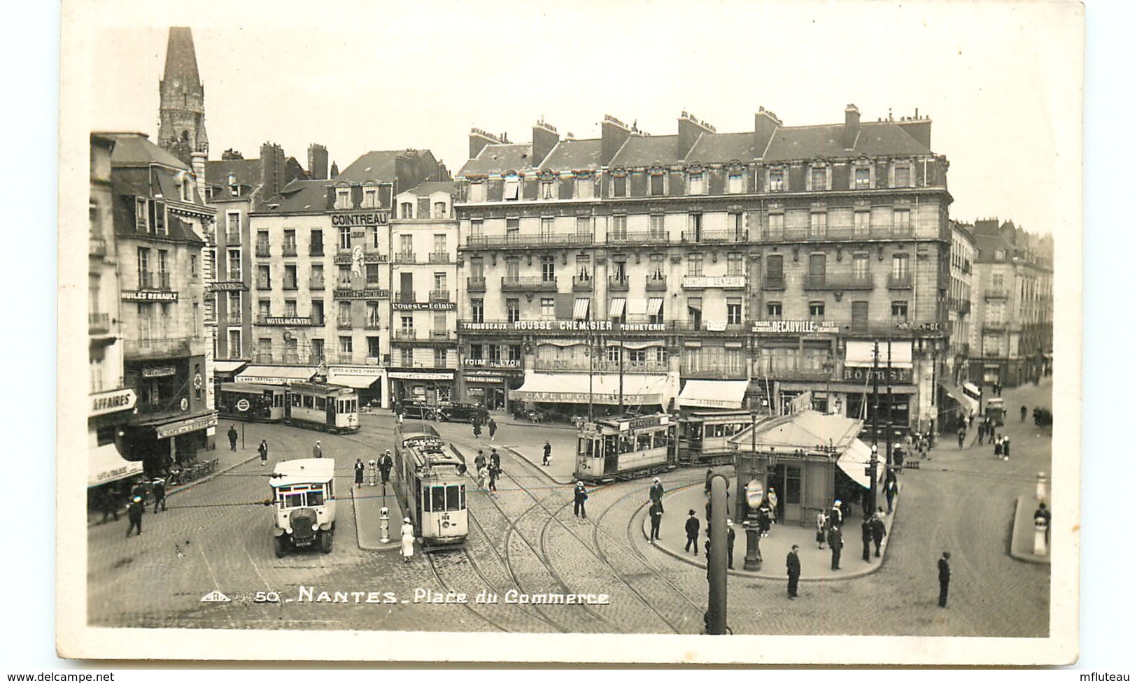 44* NANTES Place Du Commerce - Nantes