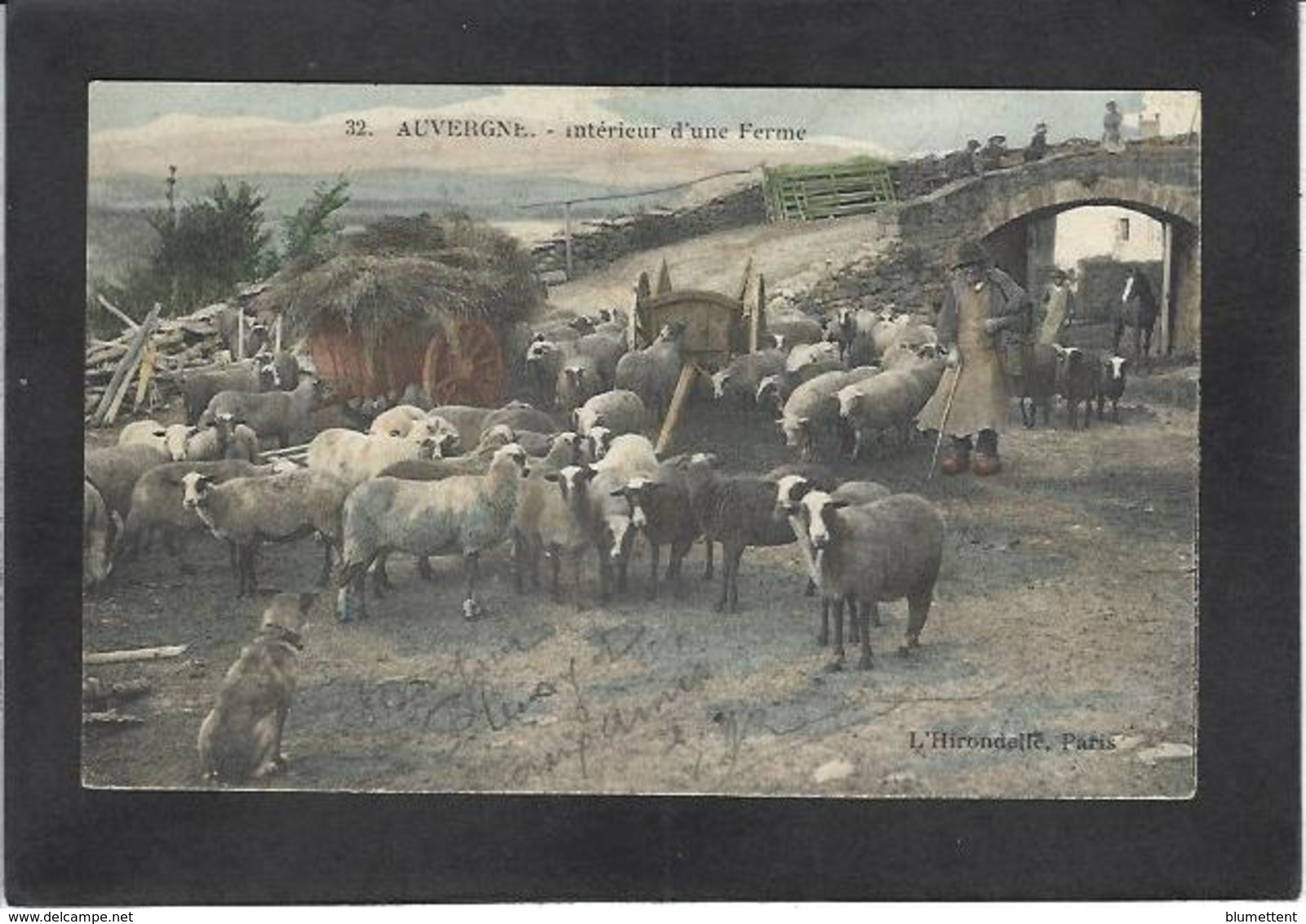 CPA Ferme Fermes à La Campagne Métier écrite Auvergne Moutons - Fermes