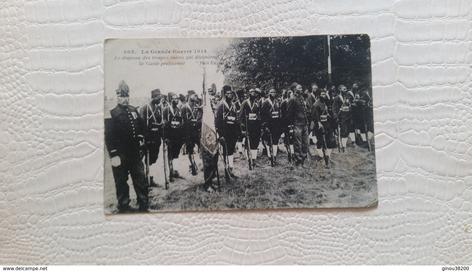 B5/le Drapeau Des Troupes Noires Qui Décimerent La Garde Prussienne - Guerra 1914-18