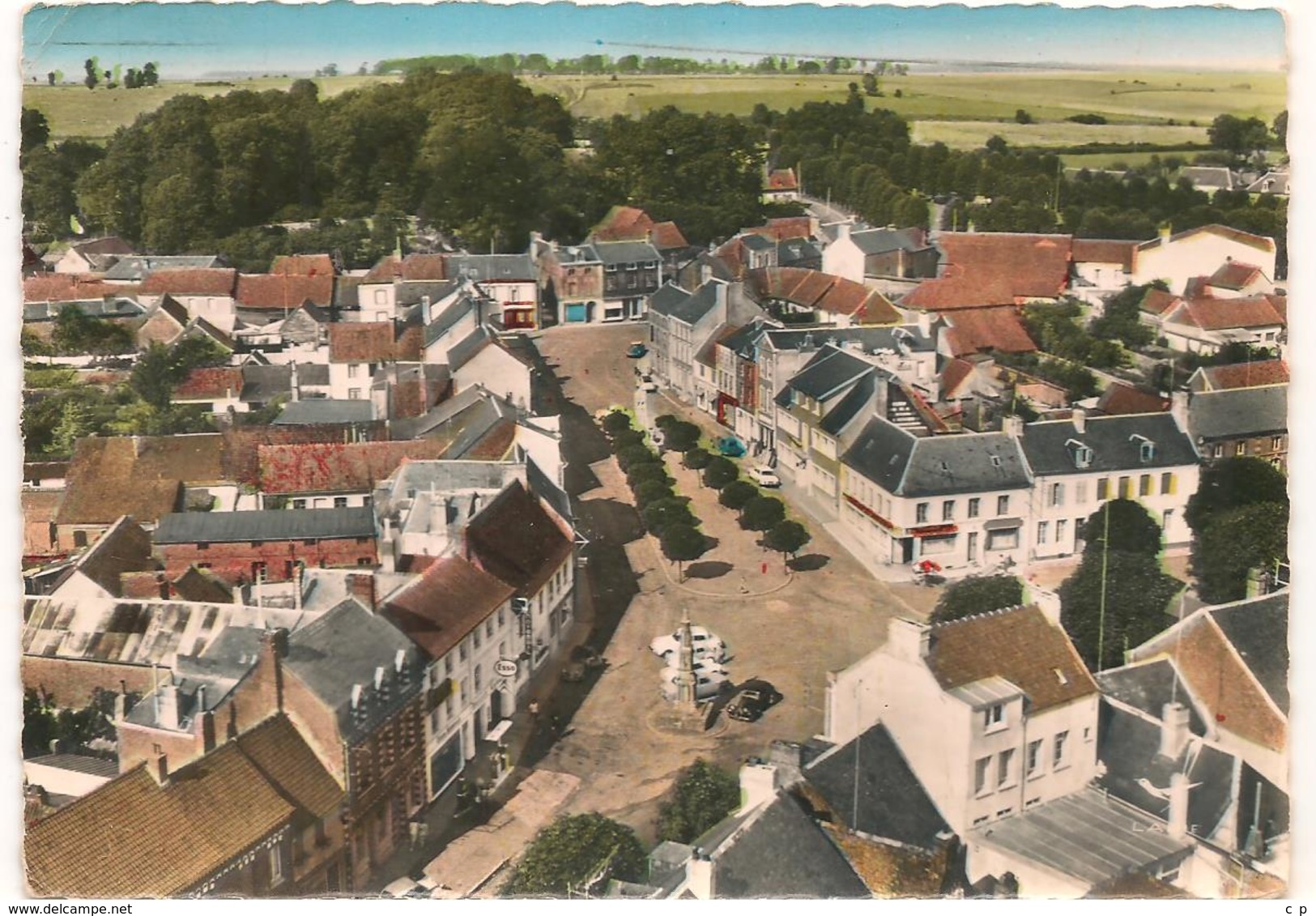 Crecy En Ponthieu - Place Jean Du Luxembourg  - CPSM ° - Crecy En Ponthieu