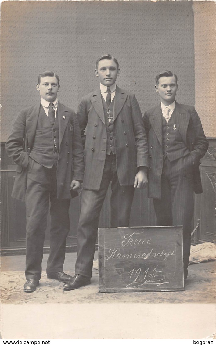 CARTE PHOTO  FREUE KAMERADSCHAFT  1915  CACHET MULHAUSEN - Autres & Non Classés