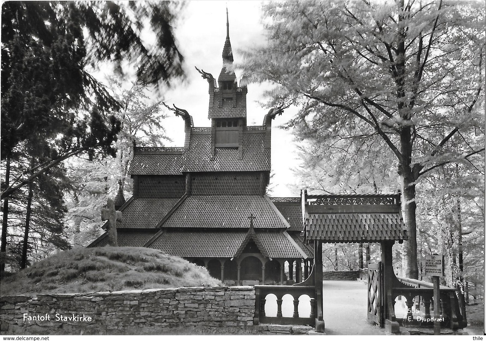 Fantoft Stavkirke - Norvège