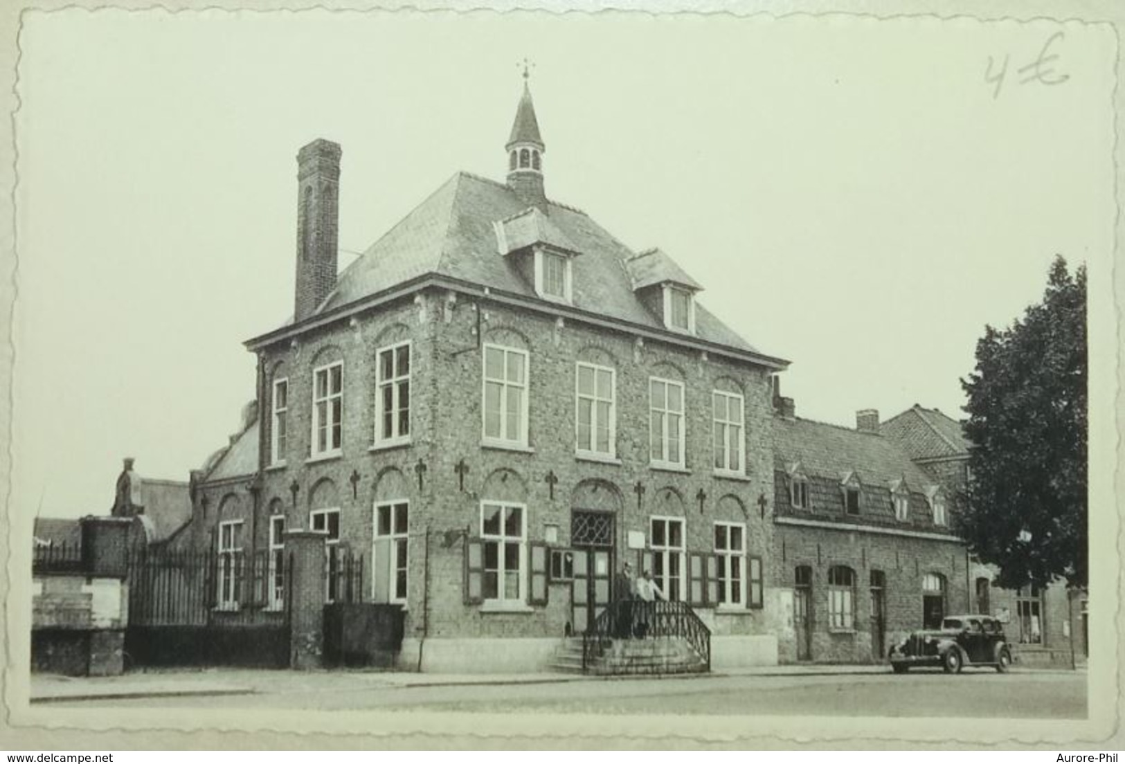 Ploegsteert Maison Communale Avec Automobile - Komen-Waasten