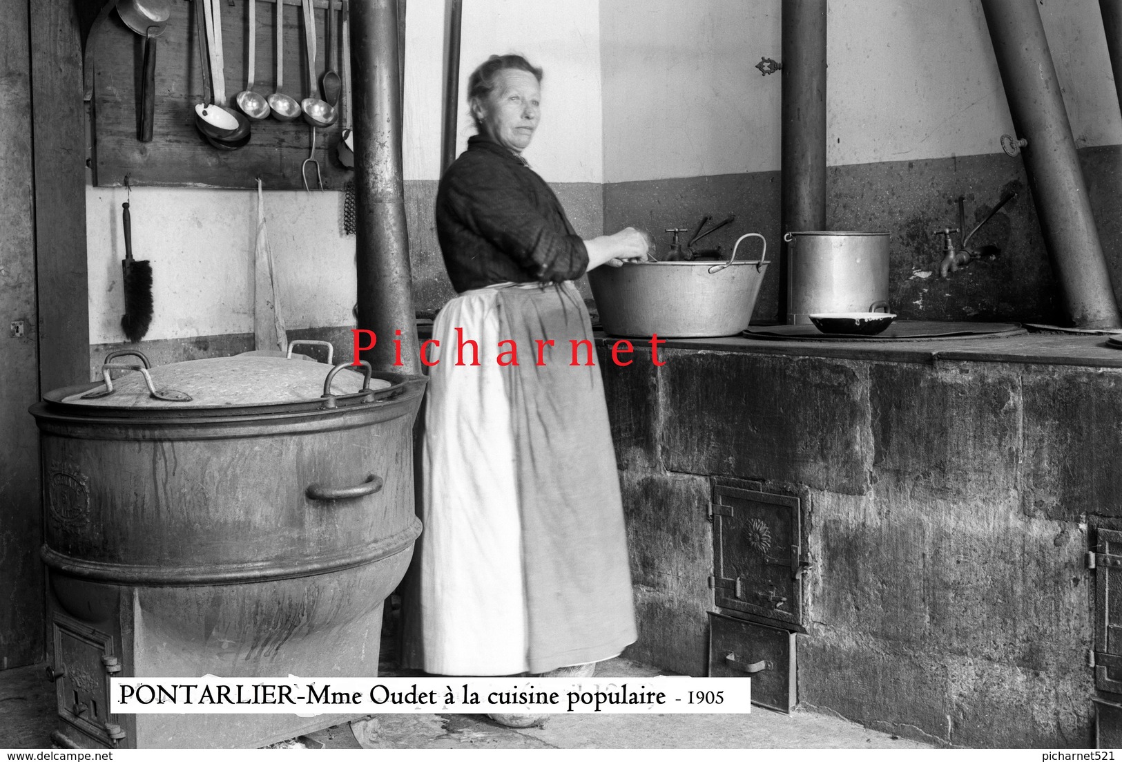 Pontarlier - Madame OUDET à La "Cuisine Populaire" En 1905. Retirage D'une Photo à Partir D'une Plaque De Verre - Pontarlier