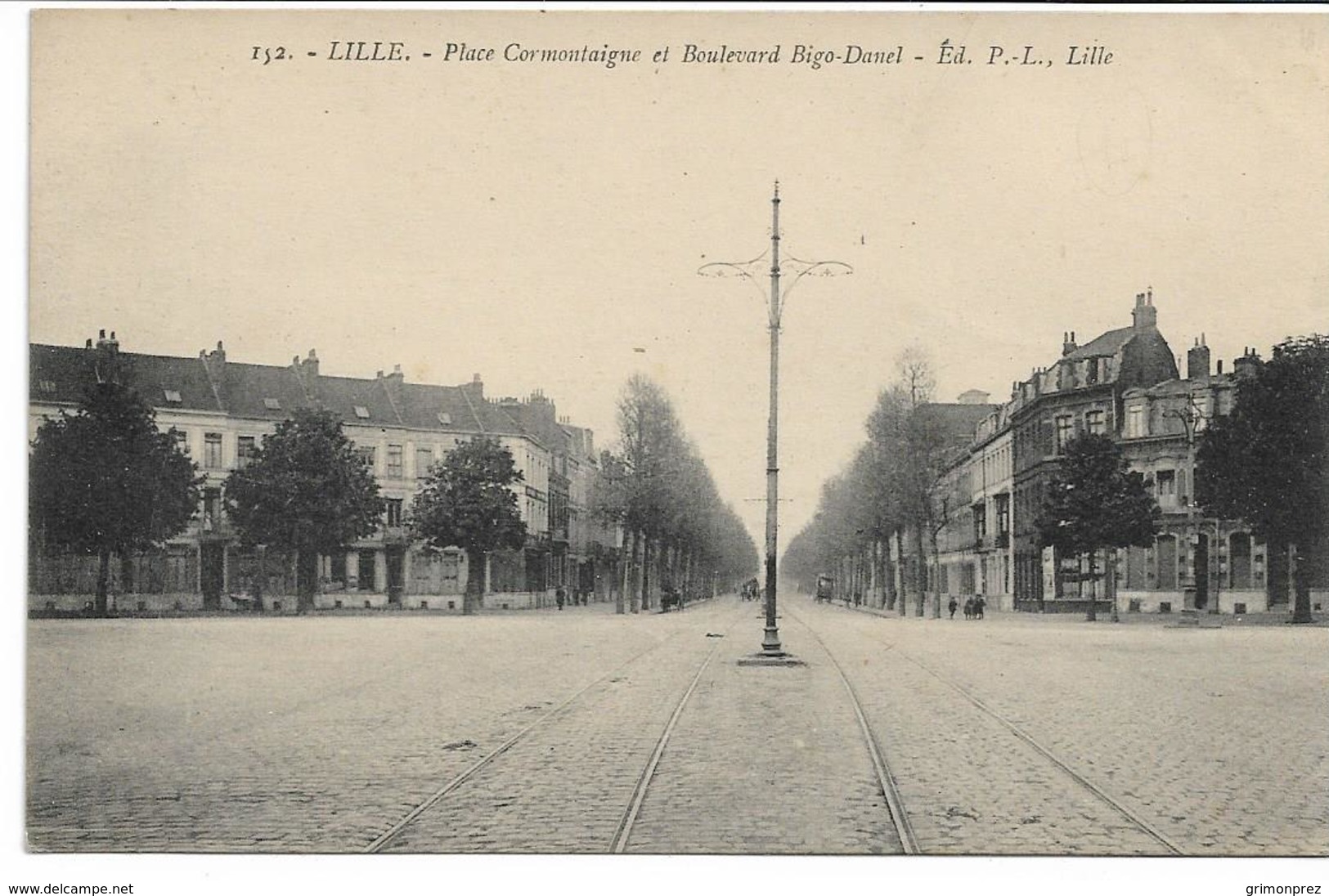 CPA NORD LILLE Place Cormontaigne Et Boulevard Bigo-Danel édit PL N°152 - Lille