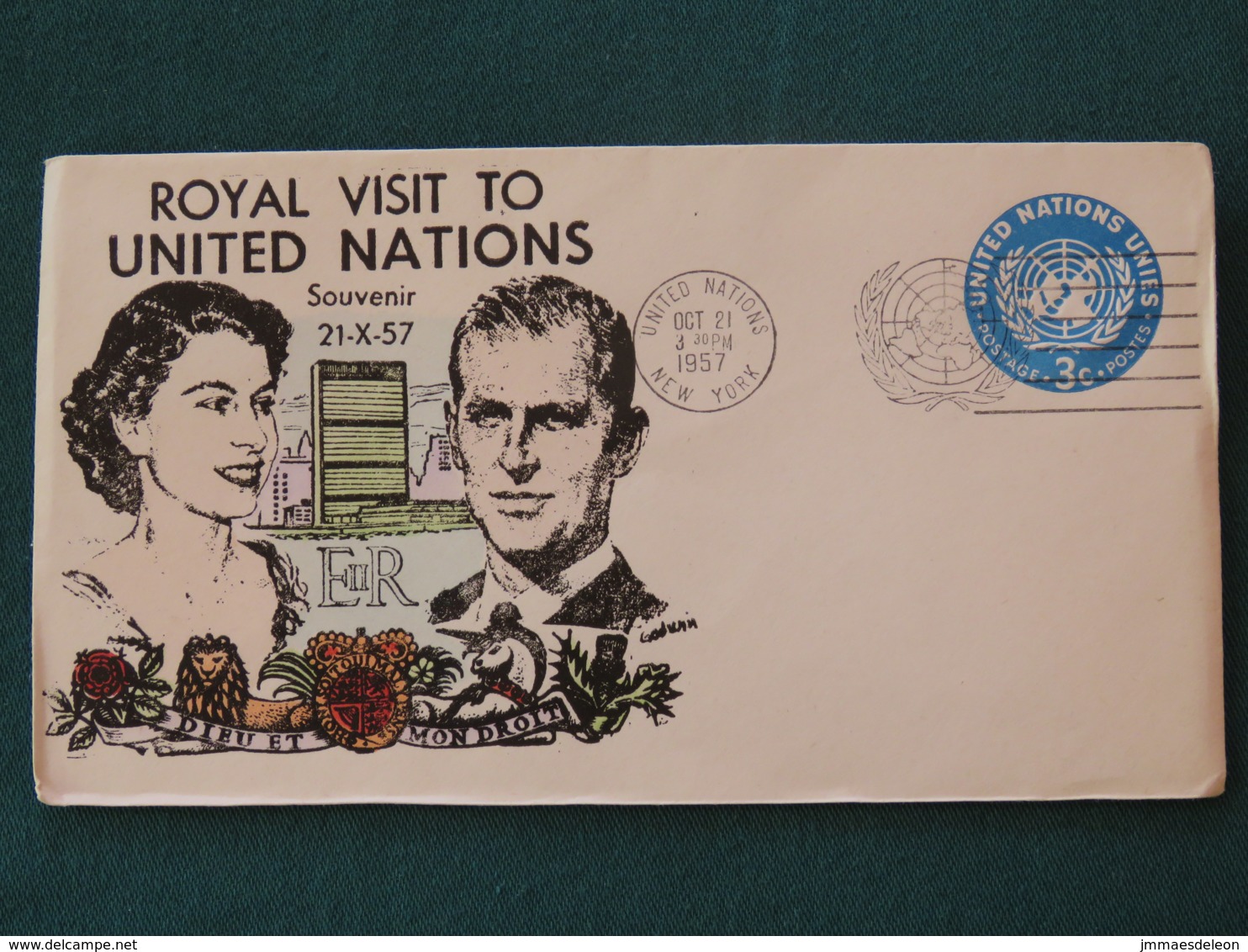 United Nations (New York) 1957 Souvenir Stationery Cover - Royal Visit Of The Queen Of England - Lettres & Documents