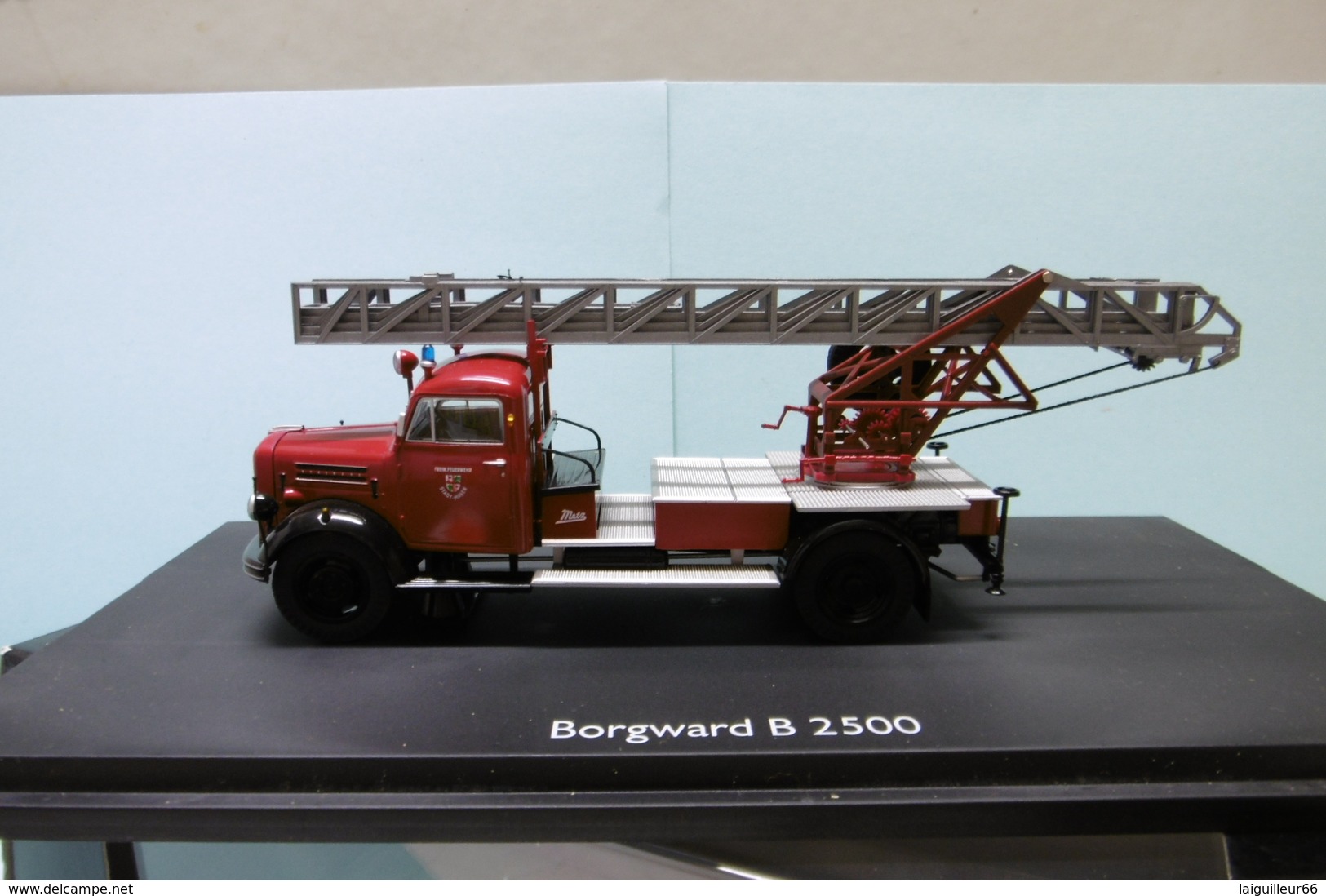 Schuco - BORGWARD B 2500 POMPIERS Feuerwehr GRANDE ECHELLE Mayen Réf. 03461 BO 1/43 - Schuco