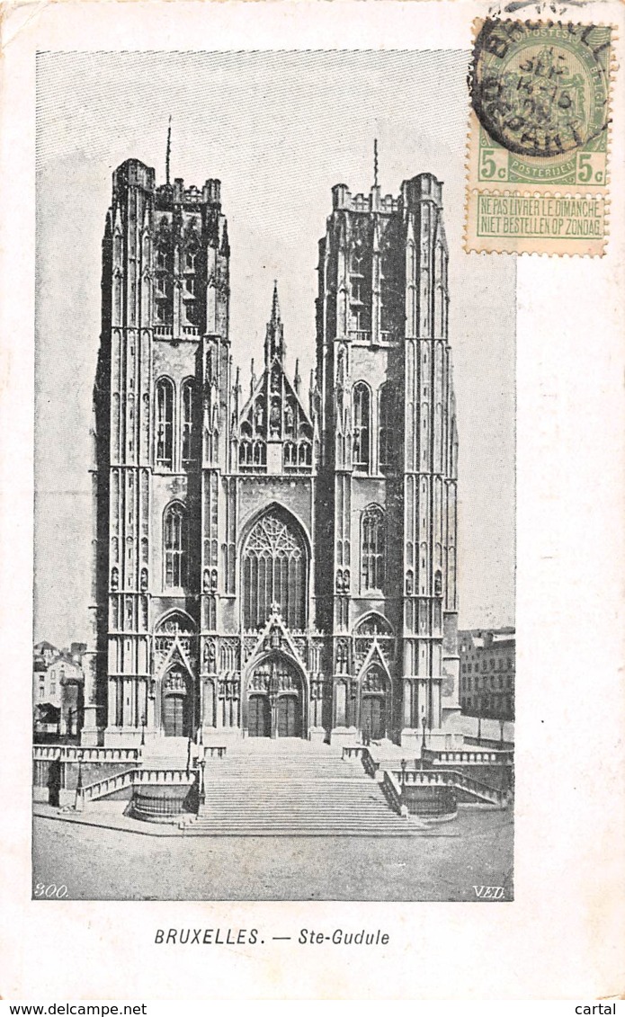 BRUXELLES - Ste-Gudule - Monumenten, Gebouwen