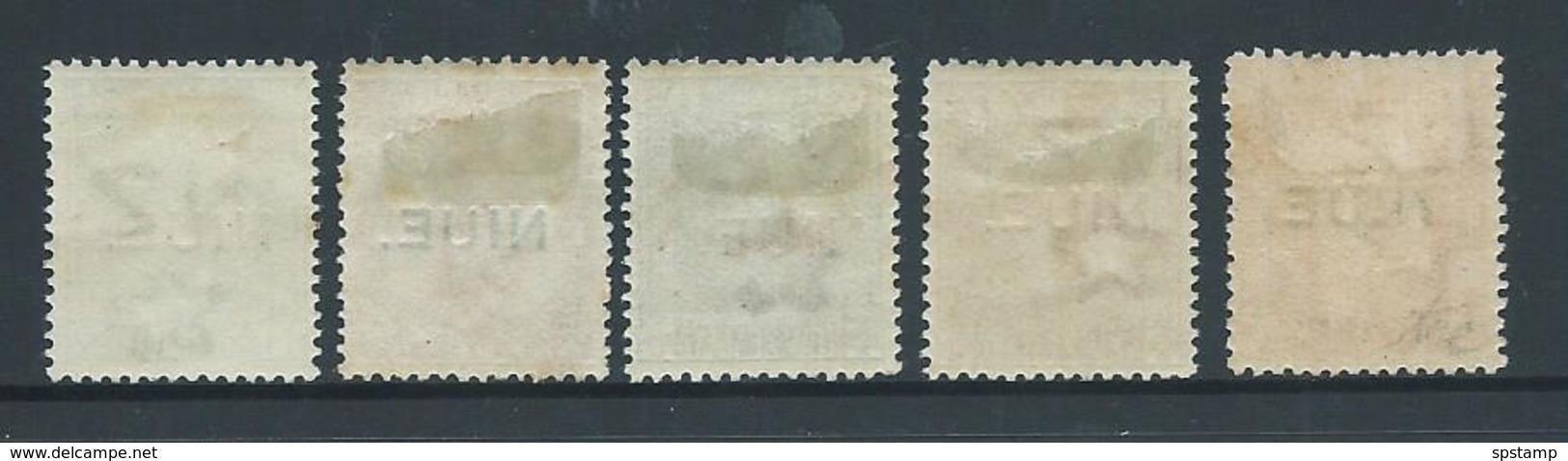 Niue 1917-1920 Overprints On  New Zealand KGV  Part Set Of 5 Values Fine Mint HR - Niue