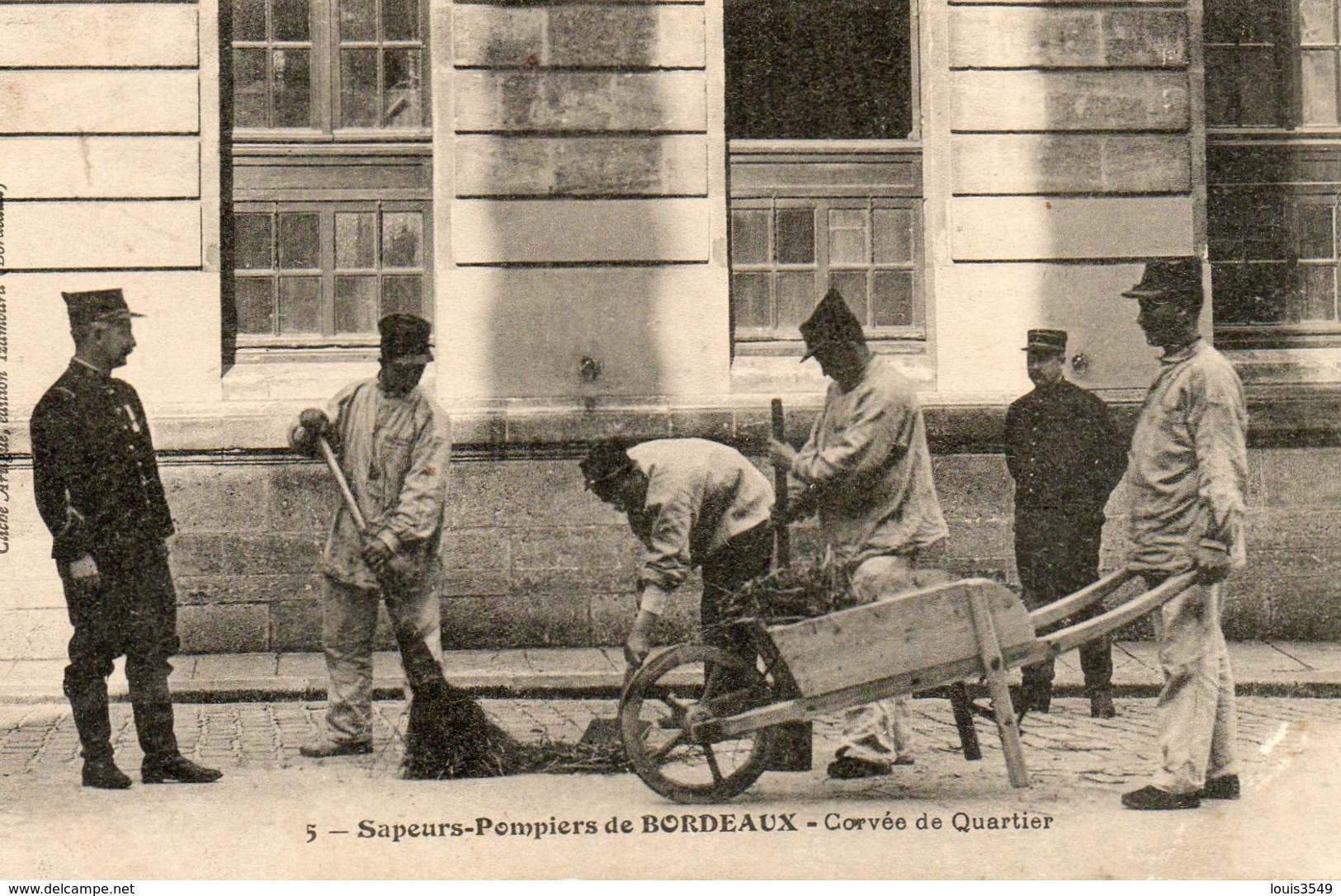 Bordeaux -    Sapeurs  Pompiers - Corvée  De  Quartier. - Bordeaux