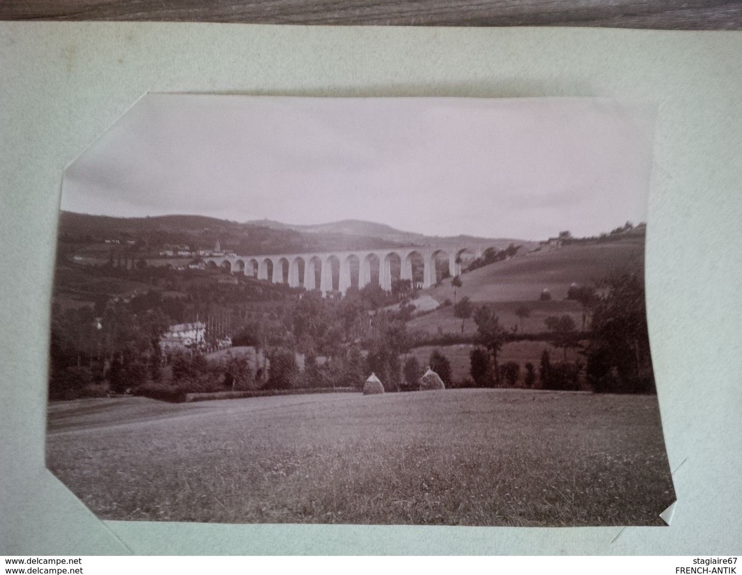 ALBUM DE FAMILLE SAONE ET LOIRE PROVIENT DE LA MAISON ST MICHEL A RULLY RELIGIEUX CHATEAU SCENE DE VIE MOISSON SCIERIE