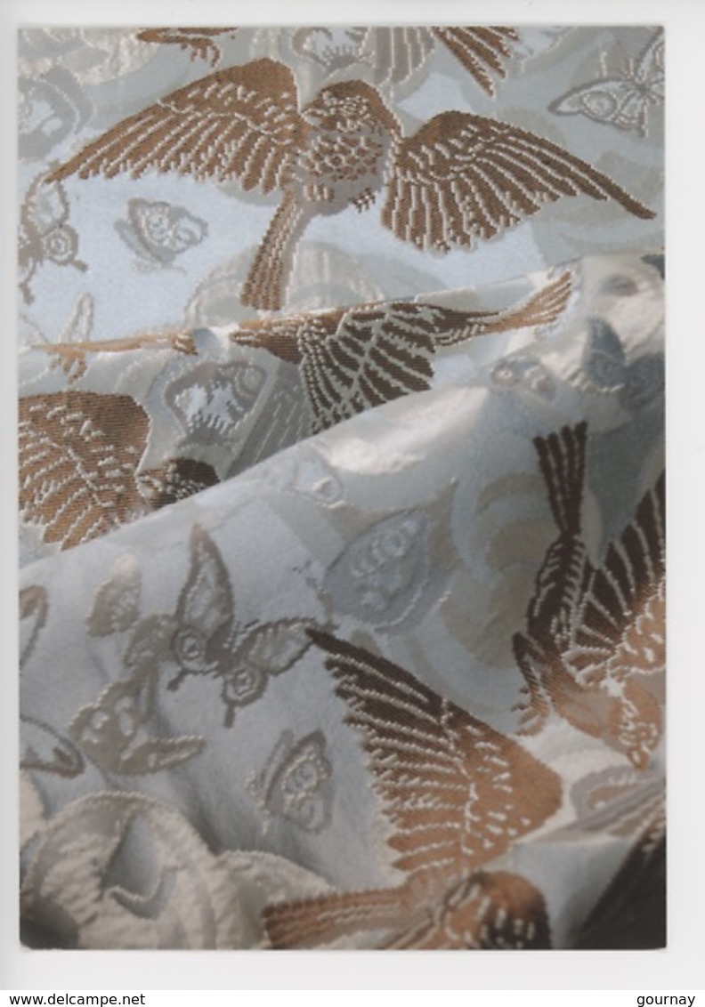 Tassinari Et Chatel, Lampas Par Yvonne Clarinval 1923 (air Oiseaux Papillons) Textile 9720 - Objets D'art