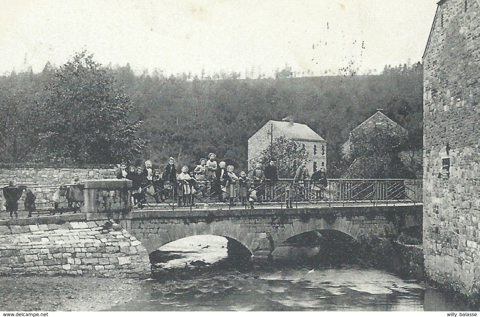 +++ CPA - SPONTIN - Le Pont Du Moulin - Carte Animée   // - Yvoir