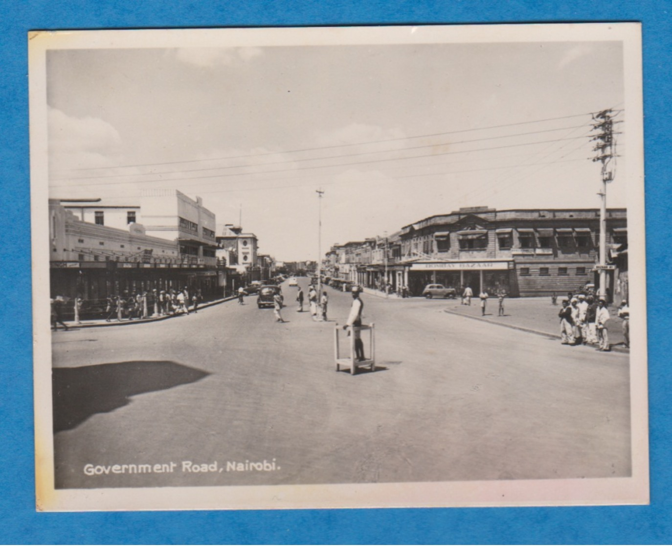 Photo - Afrique - Kenya - Nairobi - Government Road. - Voiture Vintage. - Afrique