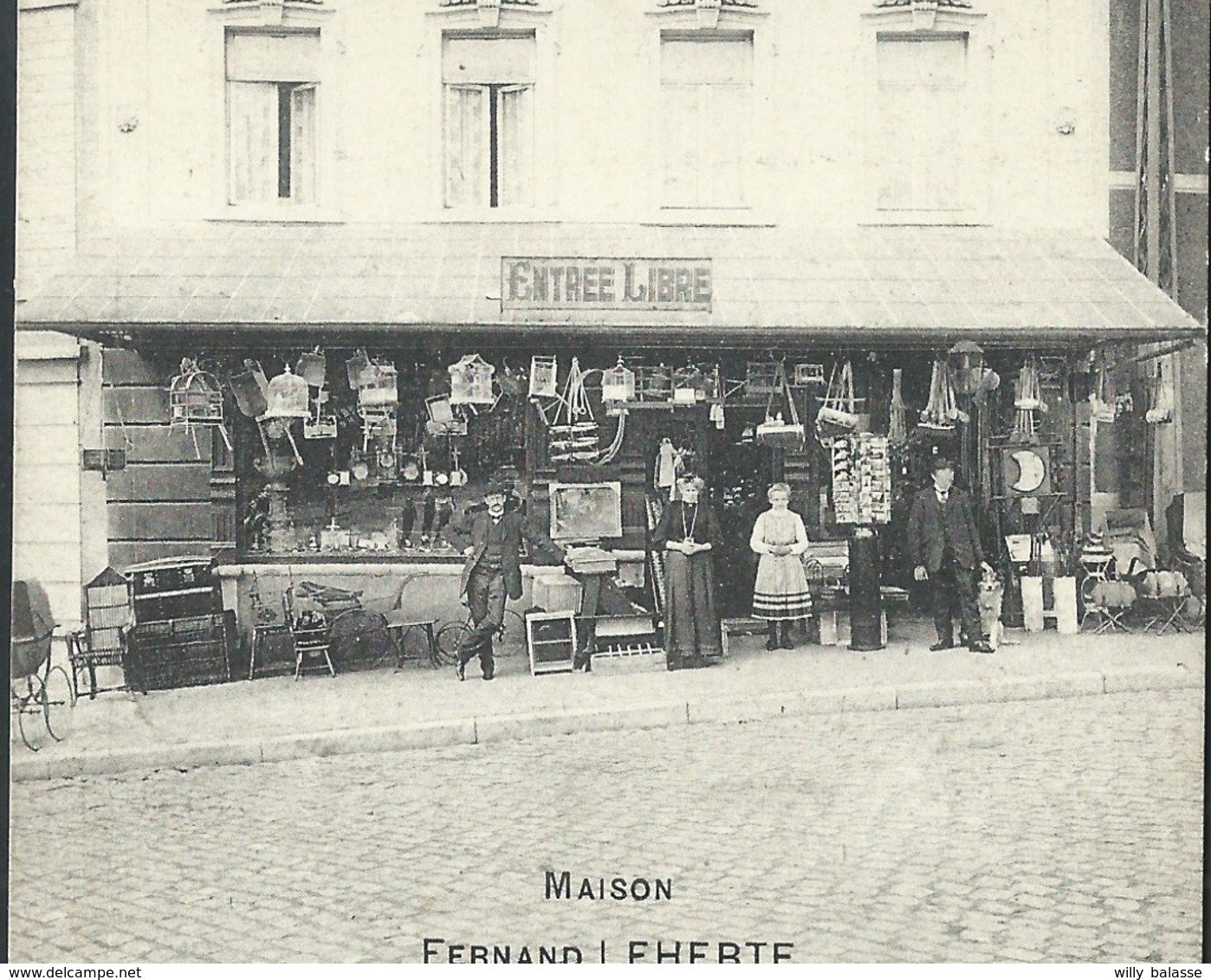 +++ CPA - MORLANWELZ - Maison Fernand Leherte - Grand Bazar - Commerce   // - Morlanwelz