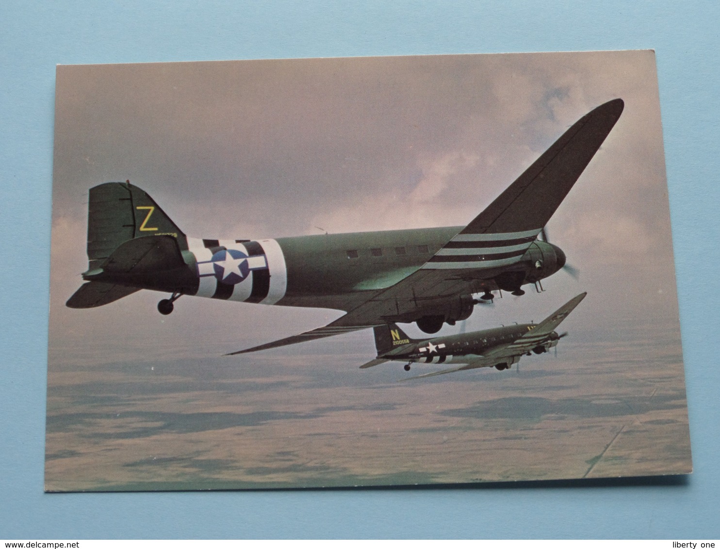 DOUGLAS C-47 SKYTRAIN / SKY TROOPER ( 10 - After The BATTLE ) Anno 19?? ( See / Voir Photo ) ! - Matériel