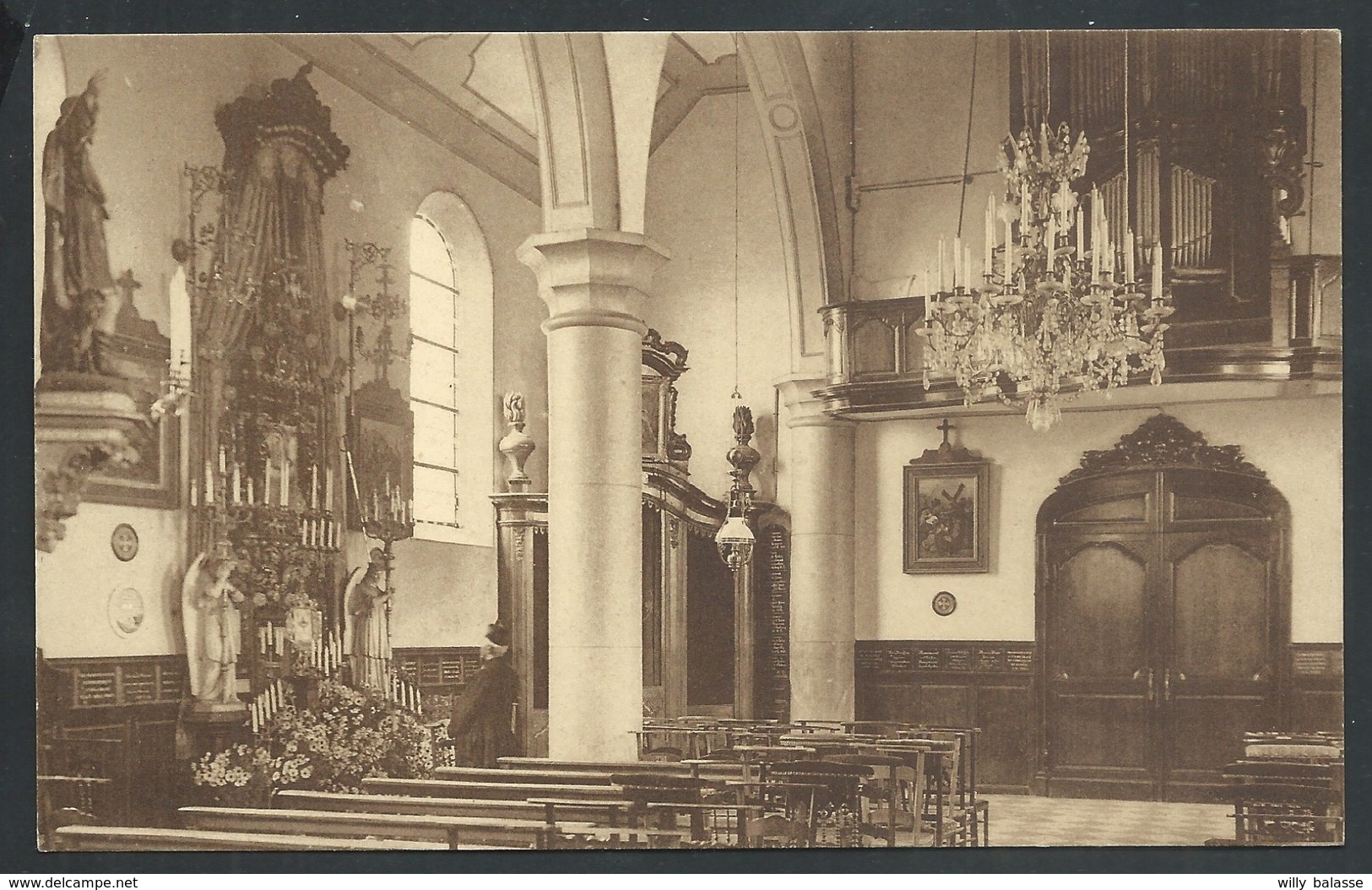 +++ CPA - BERZEE - Eglise - Intérieur - Nels   // - Walcourt