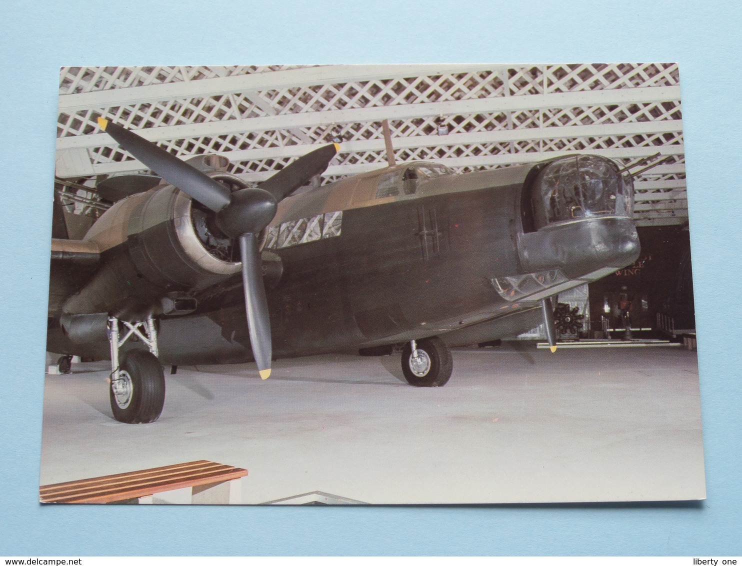 VICKERS WELLINGTON, MF628 ( P188 - After The BATTLE ) Anno 19?? ( See / Voir Photo ) ! - Material