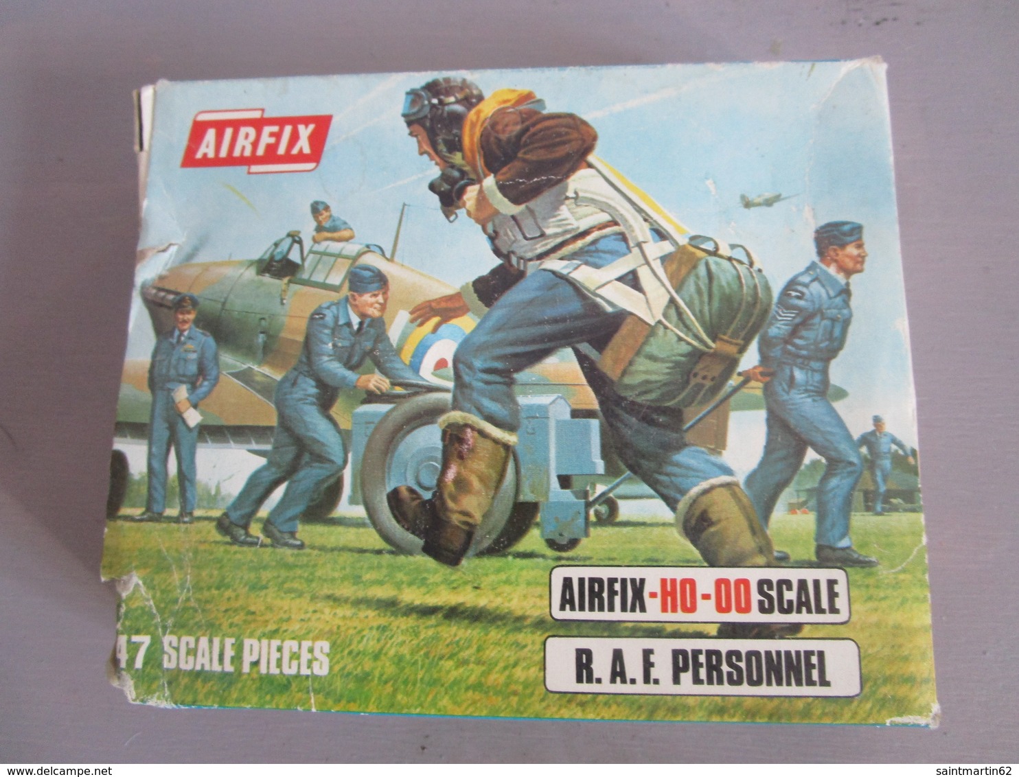 Petits Soldats Airfix RAF Personnel 1/72 HO En Boite Bleue Et En Broche - Army