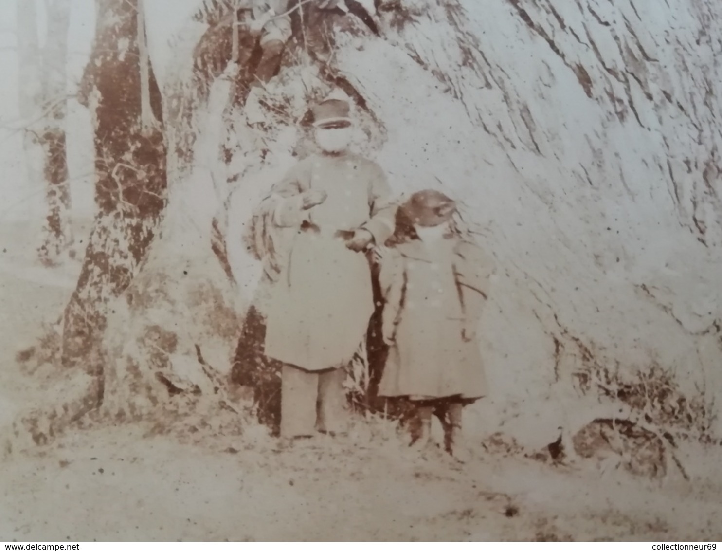 Ancien Album photos d'une Famille / Bord de Mer / Montagne / Enfants divers 81 photos fin XIXe anonymes 100% d'origine