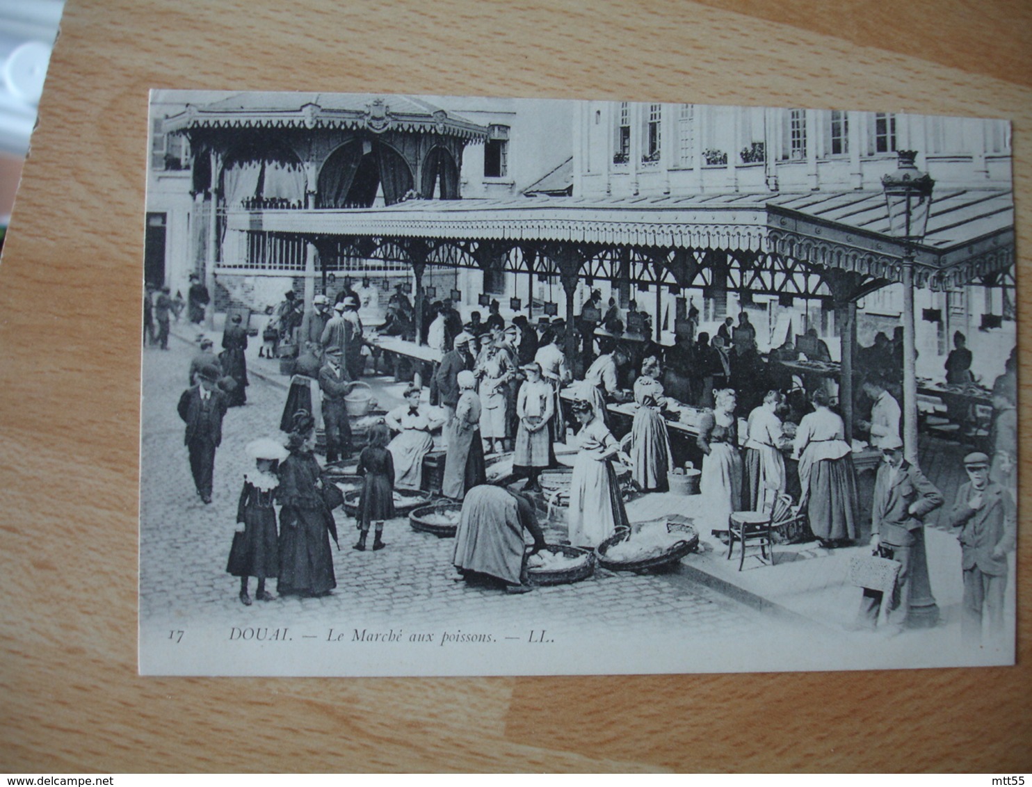 Douai Gros Plan Marche Aux Poissons Carte Dos Simple - Douai