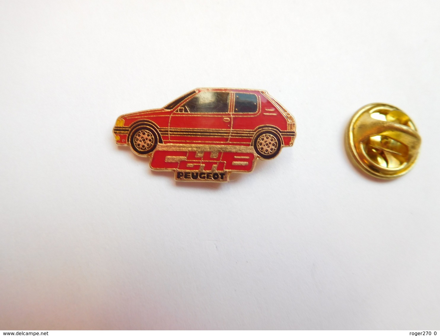 Beau Pin's , Auto Peugeot 205 Club GTI - Peugeot