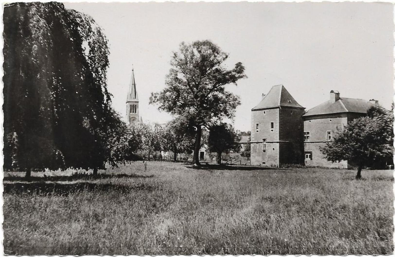 Virton Saint Mard Le Chateau - Virton