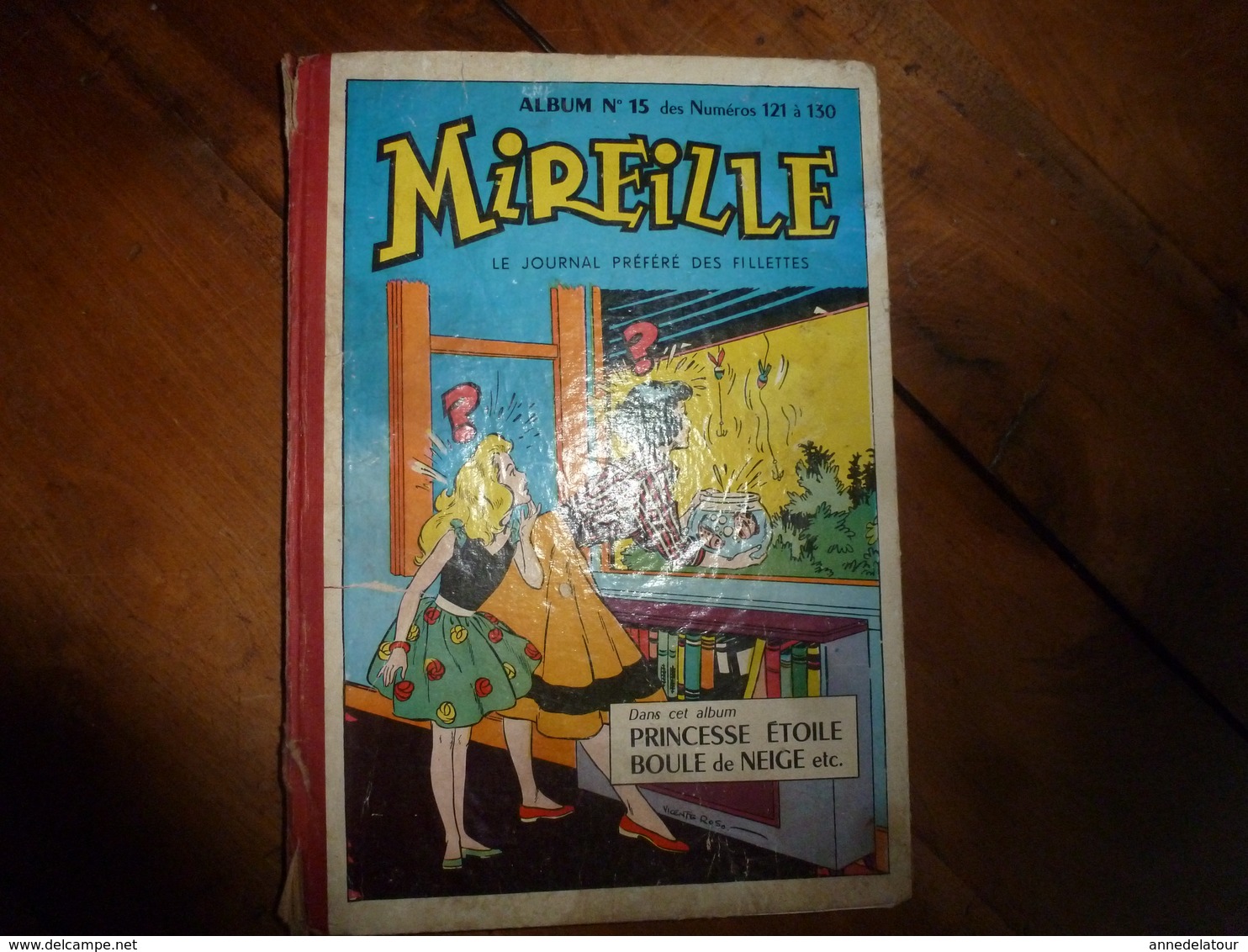 Année 1956  (N° 121- 122- 123 - 124 - 125 - 126- 127 - 128 - 129 - 130 )  De MIREILLE Le Journal Préféré Des Fillettes - Paquete De Libros