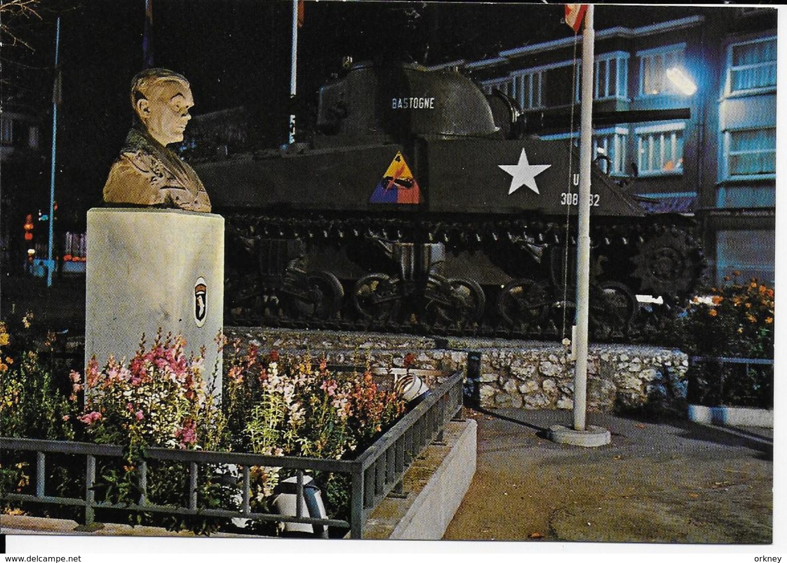 670  Bastogne  Monument Mac Auliffe - Bastogne